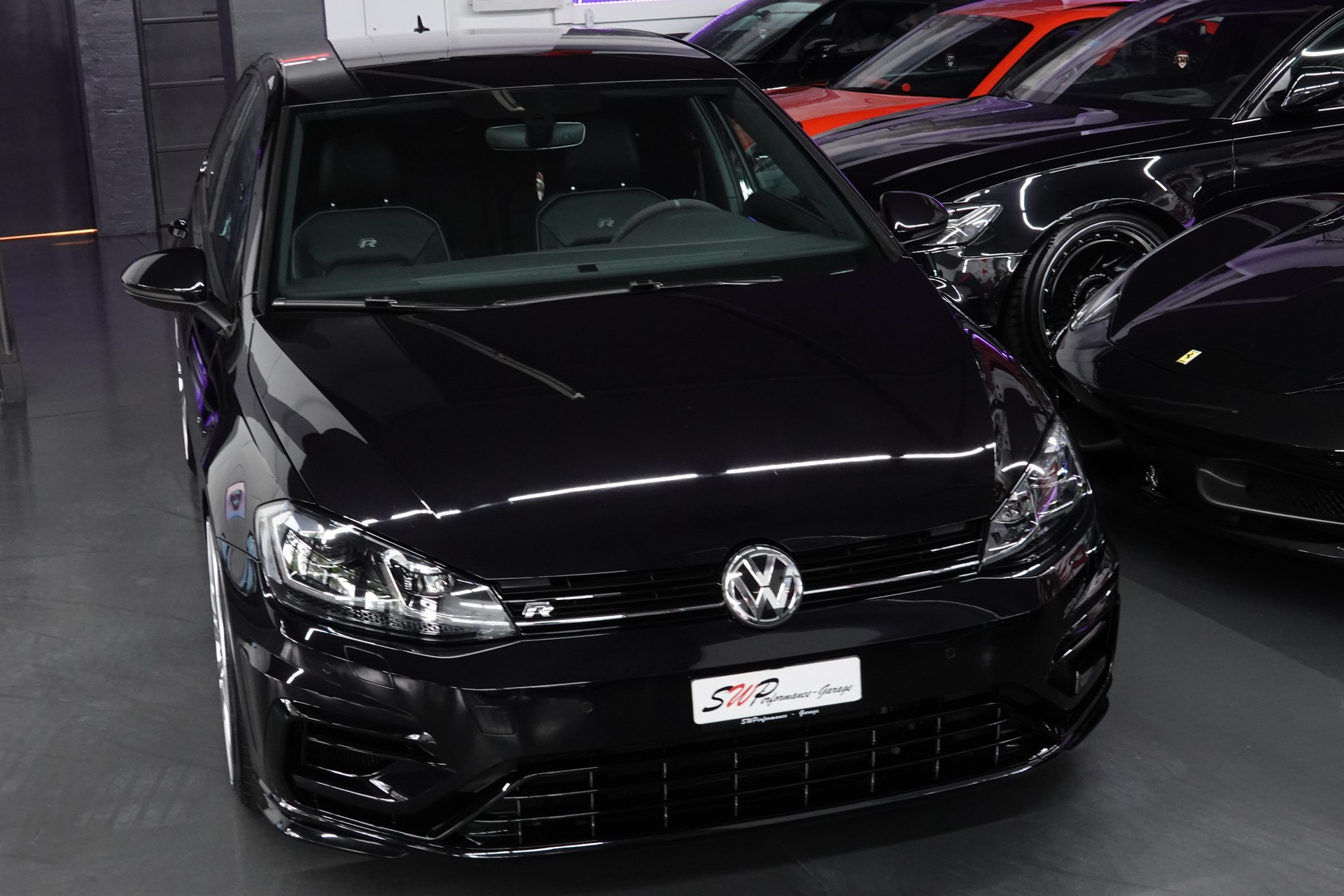 VW GOLF 2.0 TSI R 4-MOTION DSG CH-FZ // REMUS // 20"O.Z // 310PS // BLACK ON TOP R-image-15