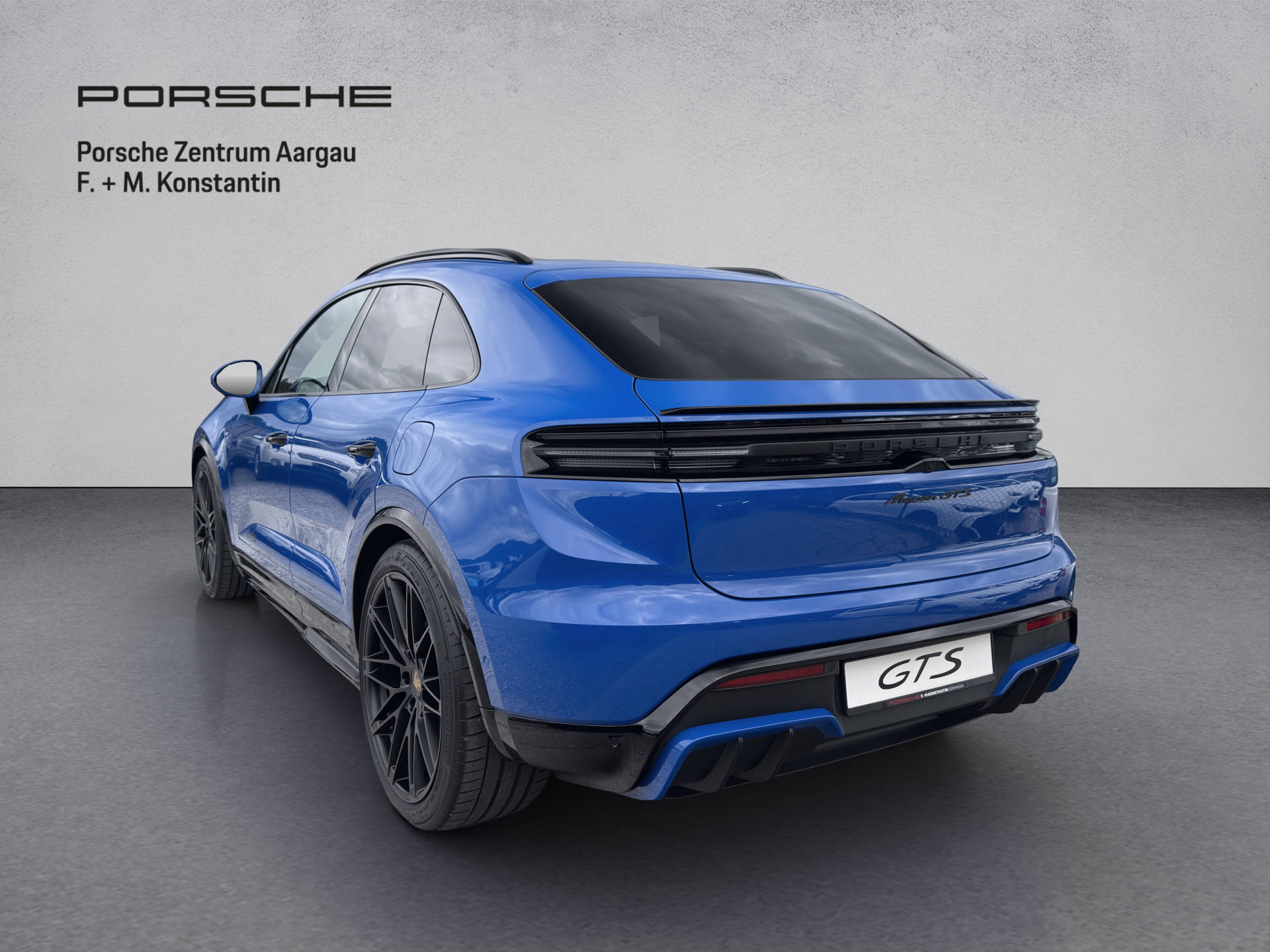PORSCHE Macan GTS-image-3
