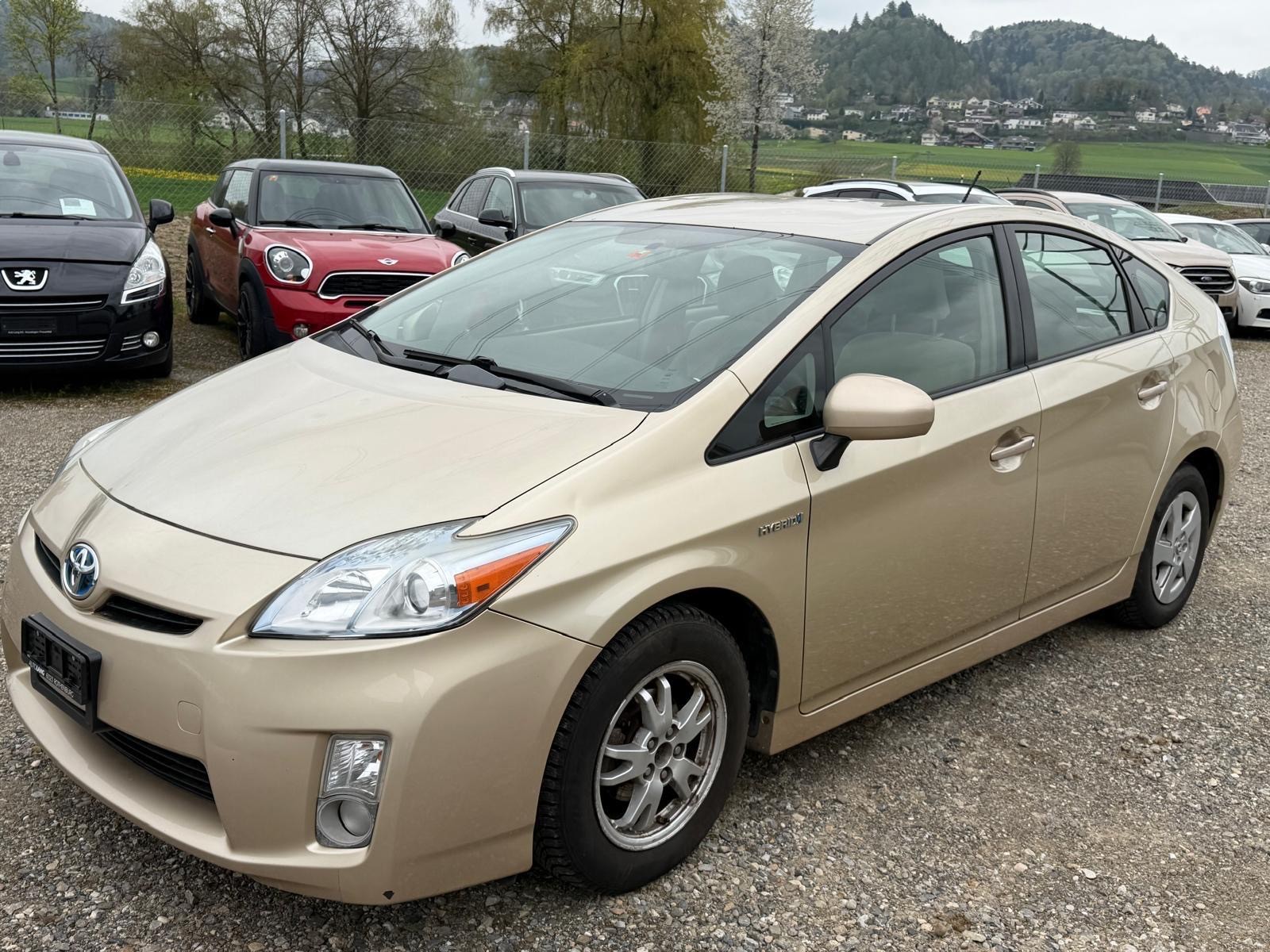 TOYOTA Prius 1.5 16V Hybrid-image-2