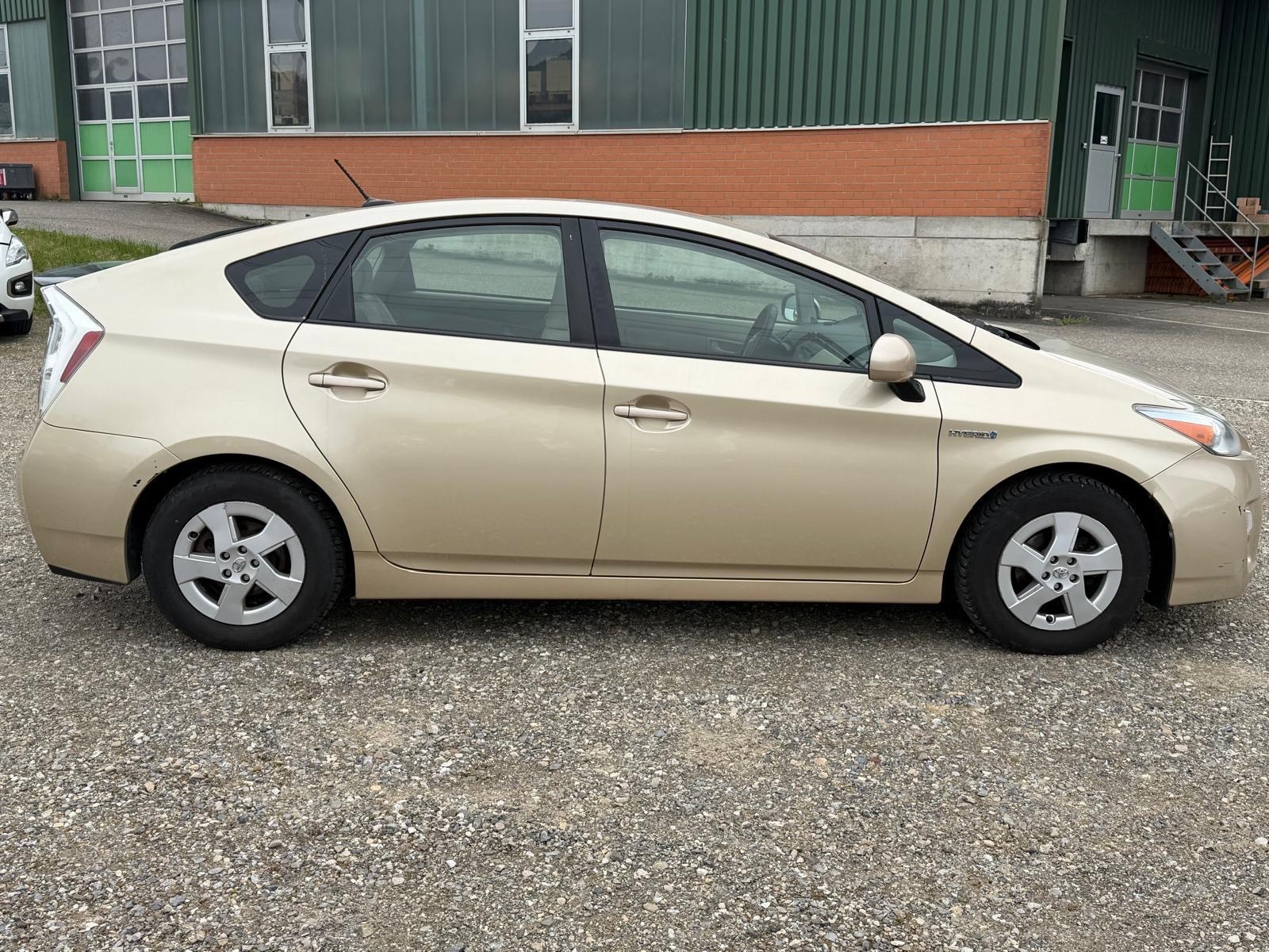 TOYOTA Prius 1.5 16V Hybrid-image-7