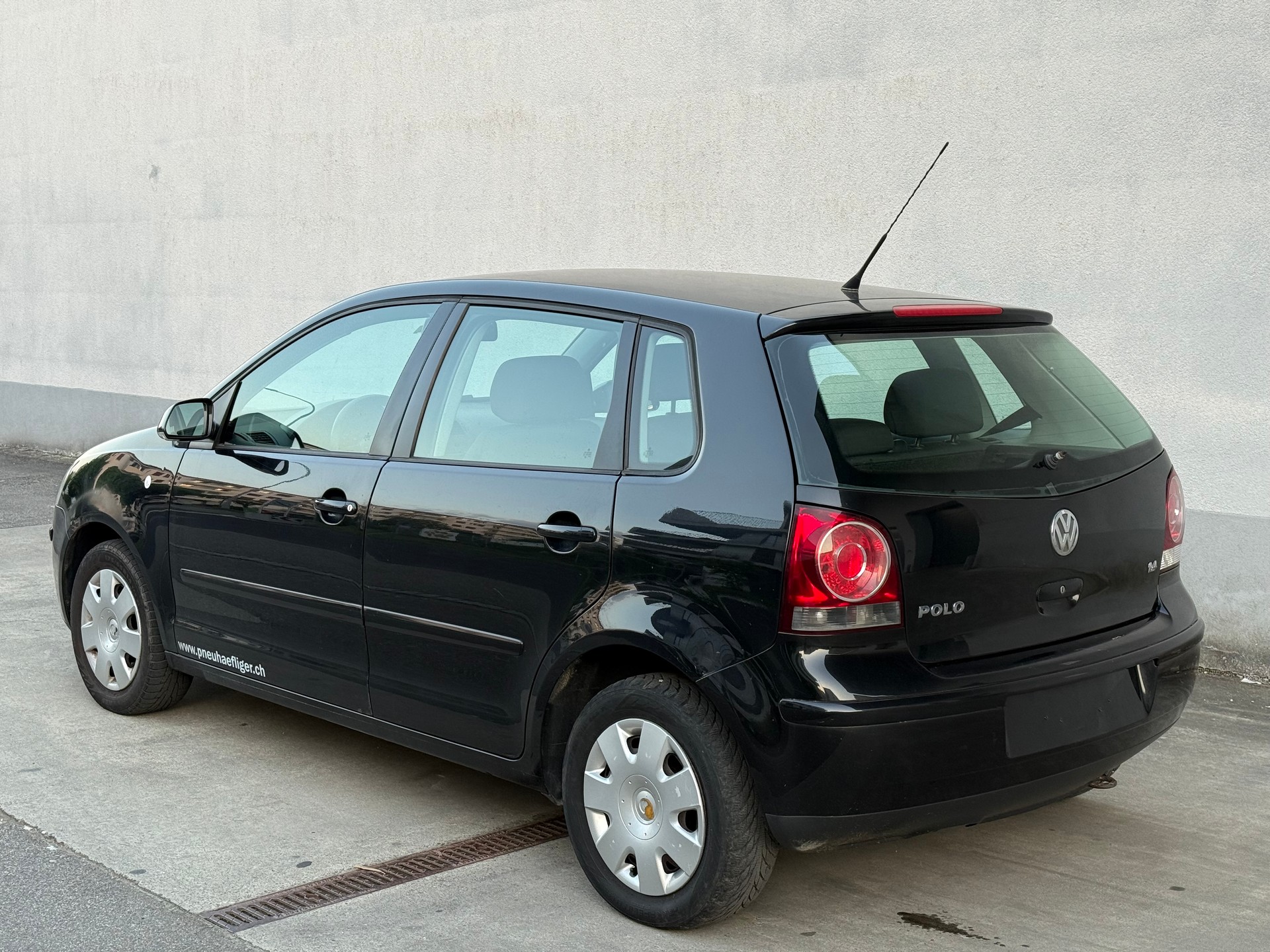 VW Polo 1.4 16V Sportline-showroom-element-3
