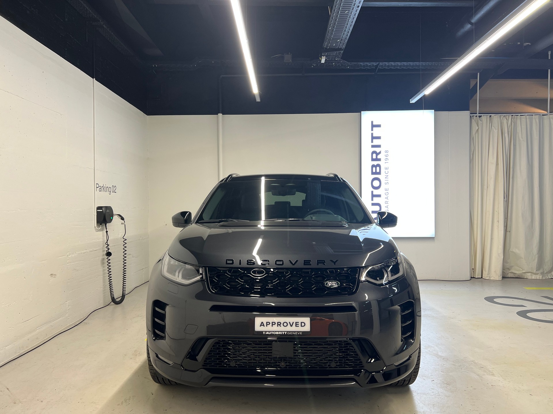 LAND ROVER Discovery Sport 1.5 T 270e Landmark-image-9