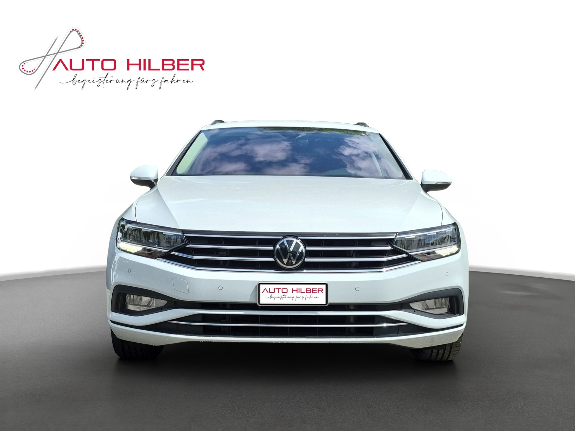 VW Passat 2.0 TDI BMT Business 4Motion DSG *Anhängerkupplung, Massagesitze*-image-1