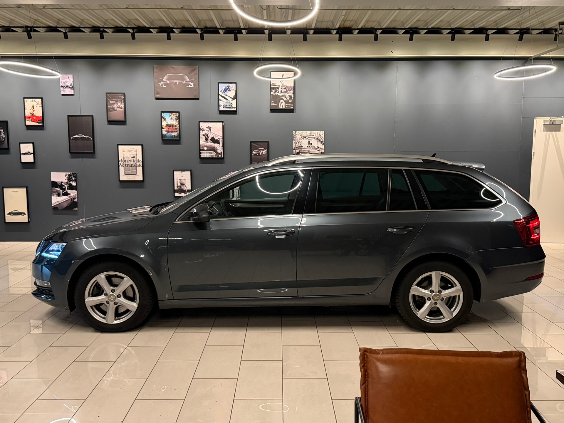 SKODA Octavia Combi 1.8 TSI Ambition 4x4 DSG-showroom-element-3
