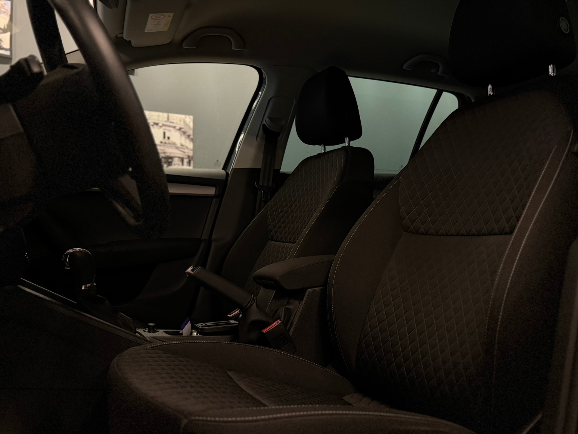 SKODA Octavia Combi 1.8 TSI Ambition 4x4 DSG-image-13