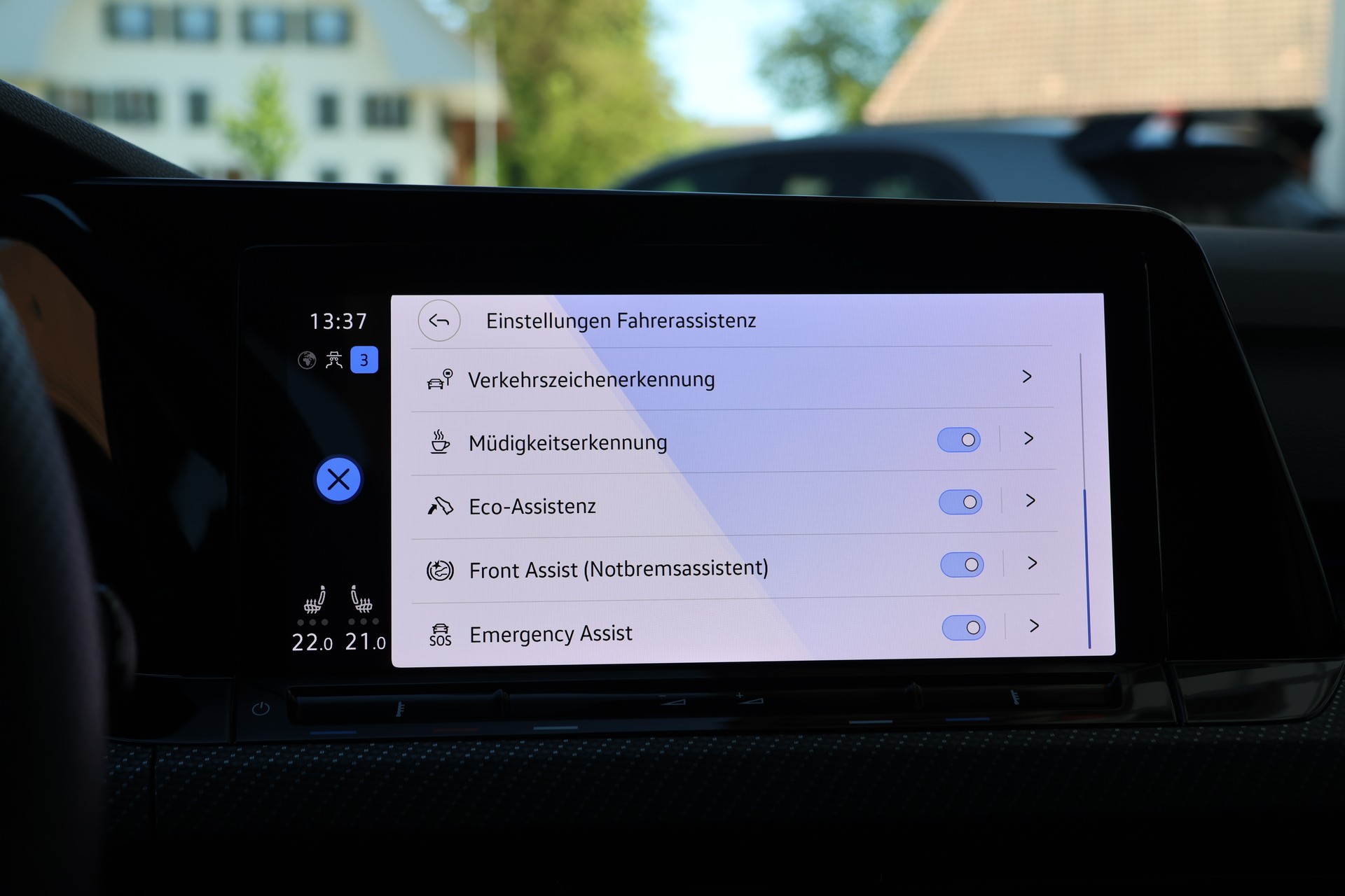 VW Golf Variant 2.0 TSI R DSG 4Motion *BlackStyle+Remus*-image-26