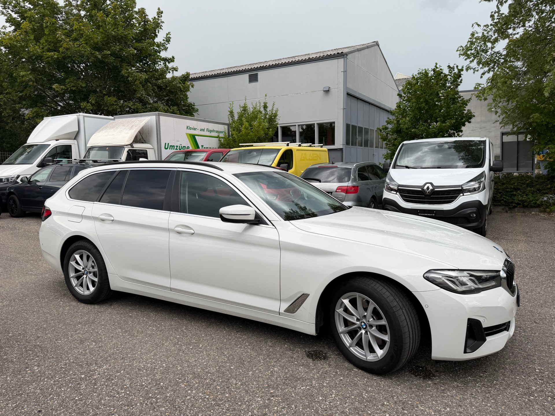 BMW 520d xDrive 48V Touring Steptronic * Gr. Navi * LED Scheinwerfer * Klima-auto * Tempomat * PDC V&H-RF-Kamera * Frisch Ab MFK-image-12