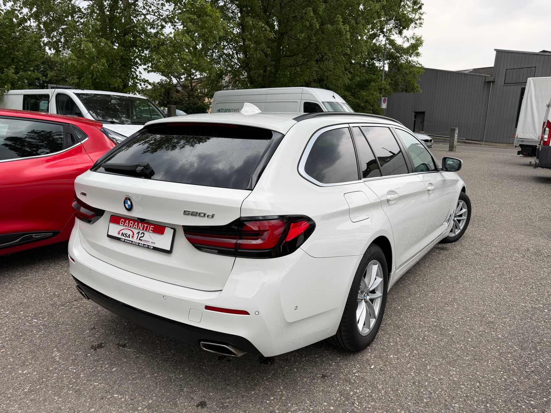 BMW 520d xDrive 48V Touring Steptronic * Gr. Navi * LED Scheinwerfer * Klima-auto * Tempomat * PDC V&H-RF-Kamera * Frisch Ab MFK-image-4