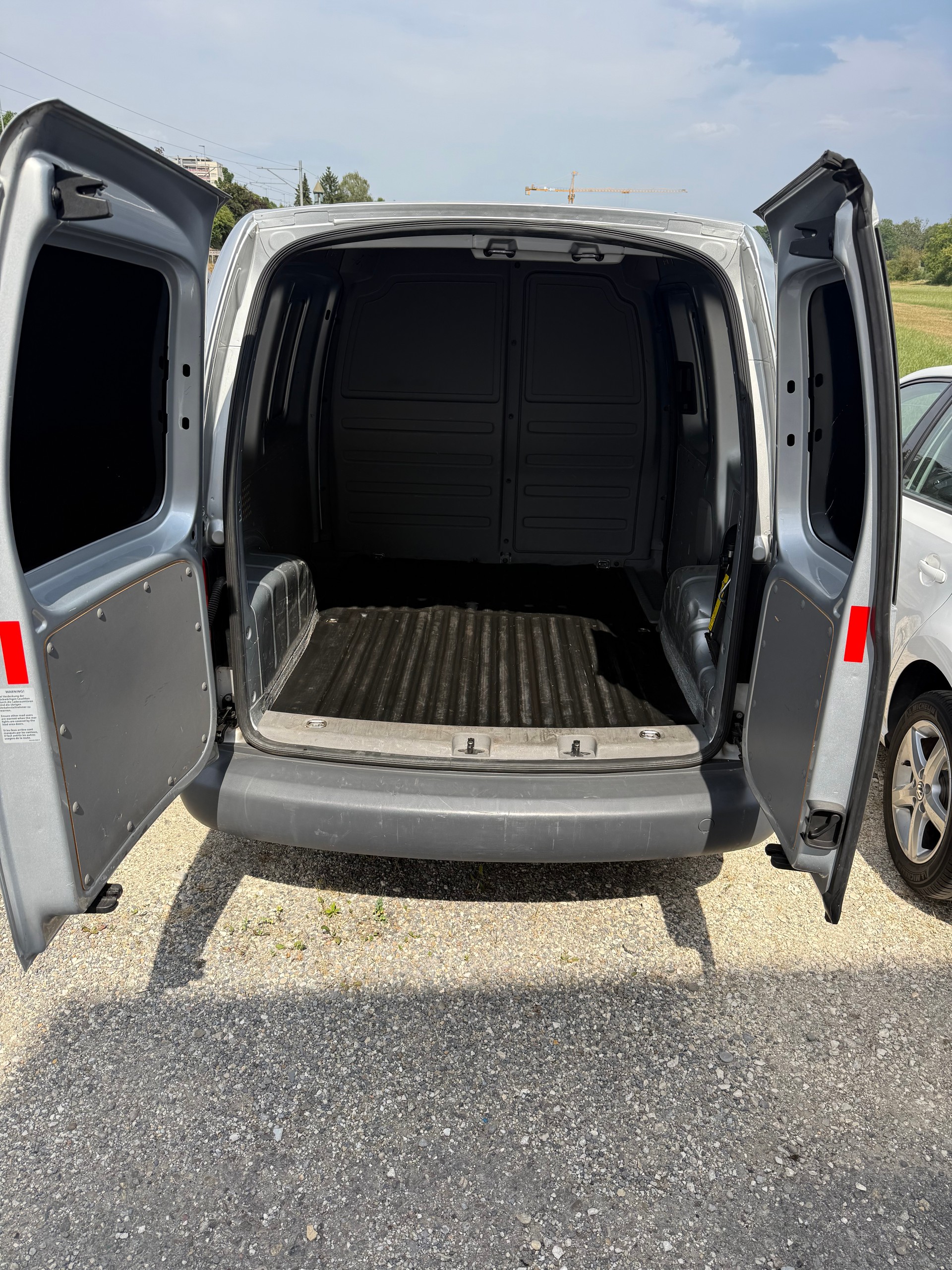 VW Caddy 1.9TDI PD-image-10
