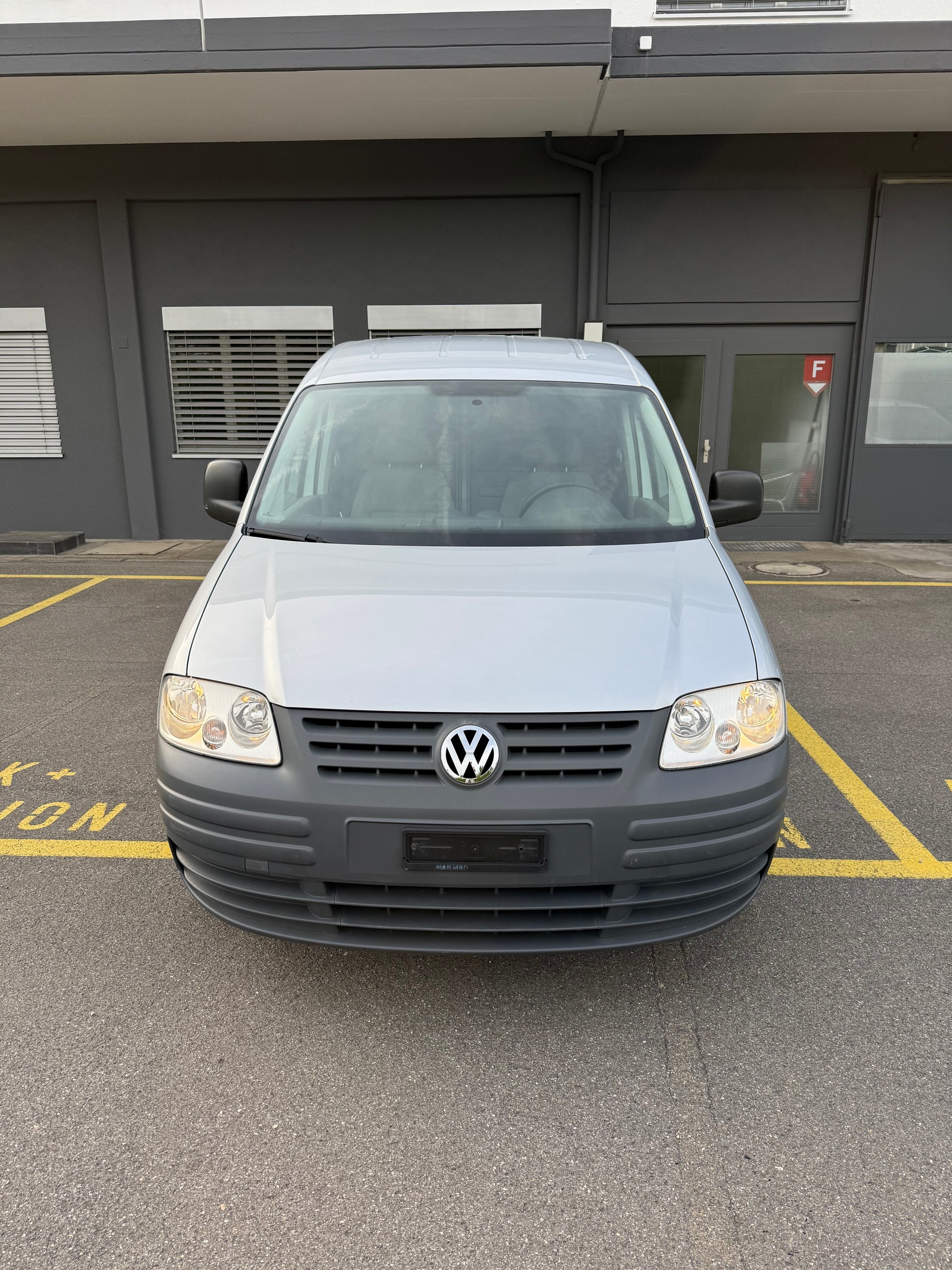 VW Caddy 1.9TDI PD-image-1