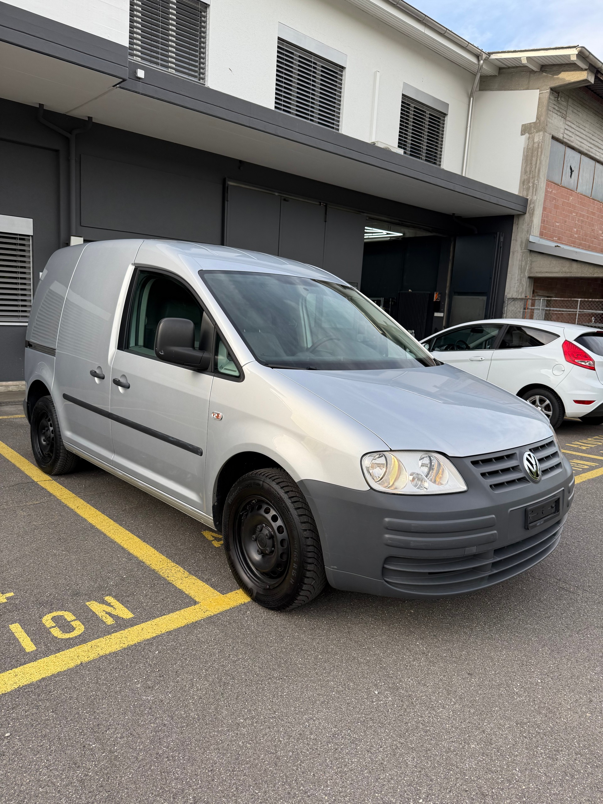 VW Caddy 1.9TDI PD-image-3