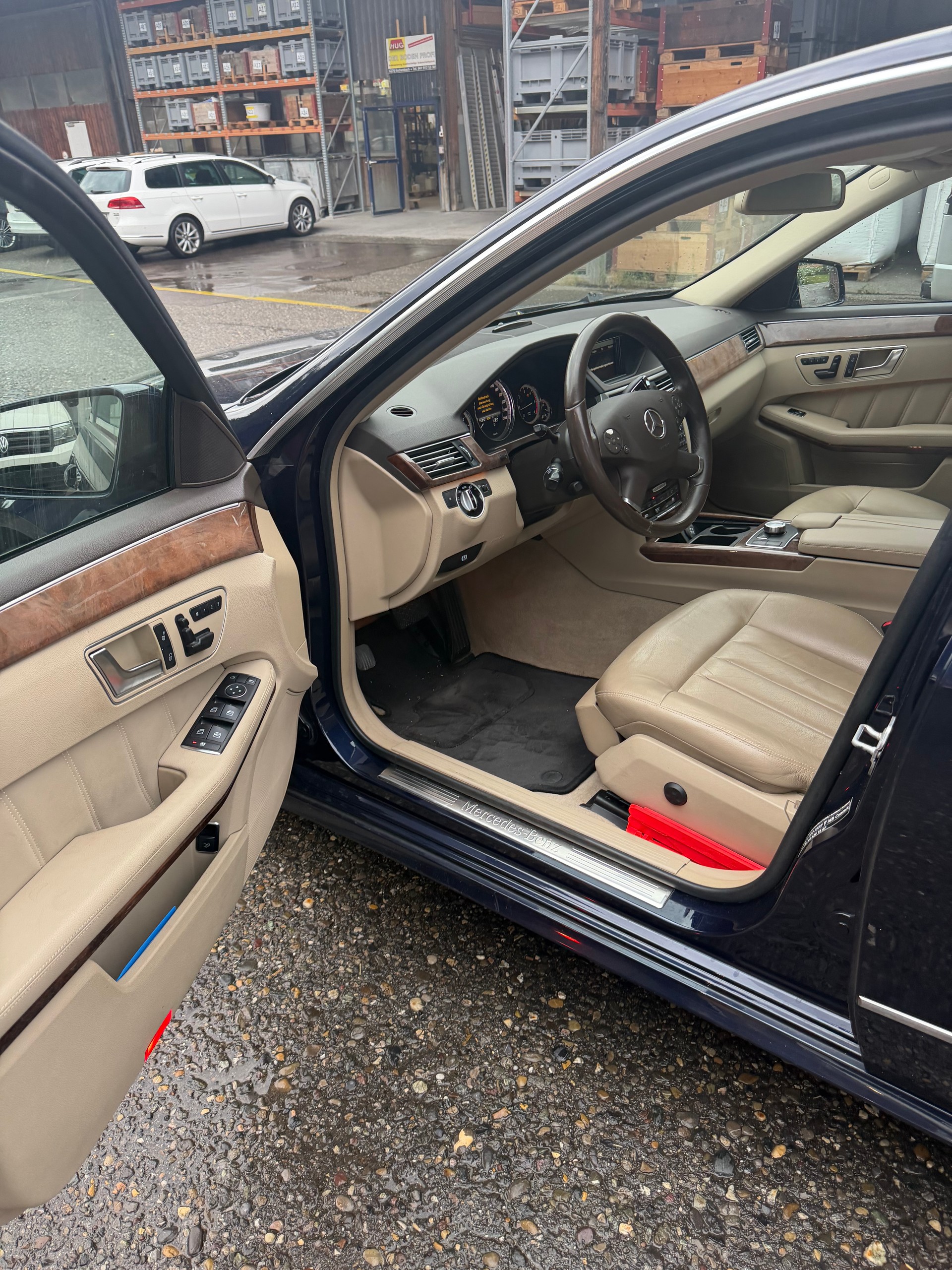 MERCEDES-BENZ E 200 CDI BlueEfficiency Elégance-image-7