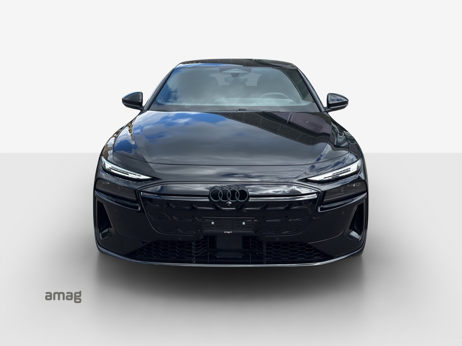 AUDI A6 Avant e-tron quattro-image-6