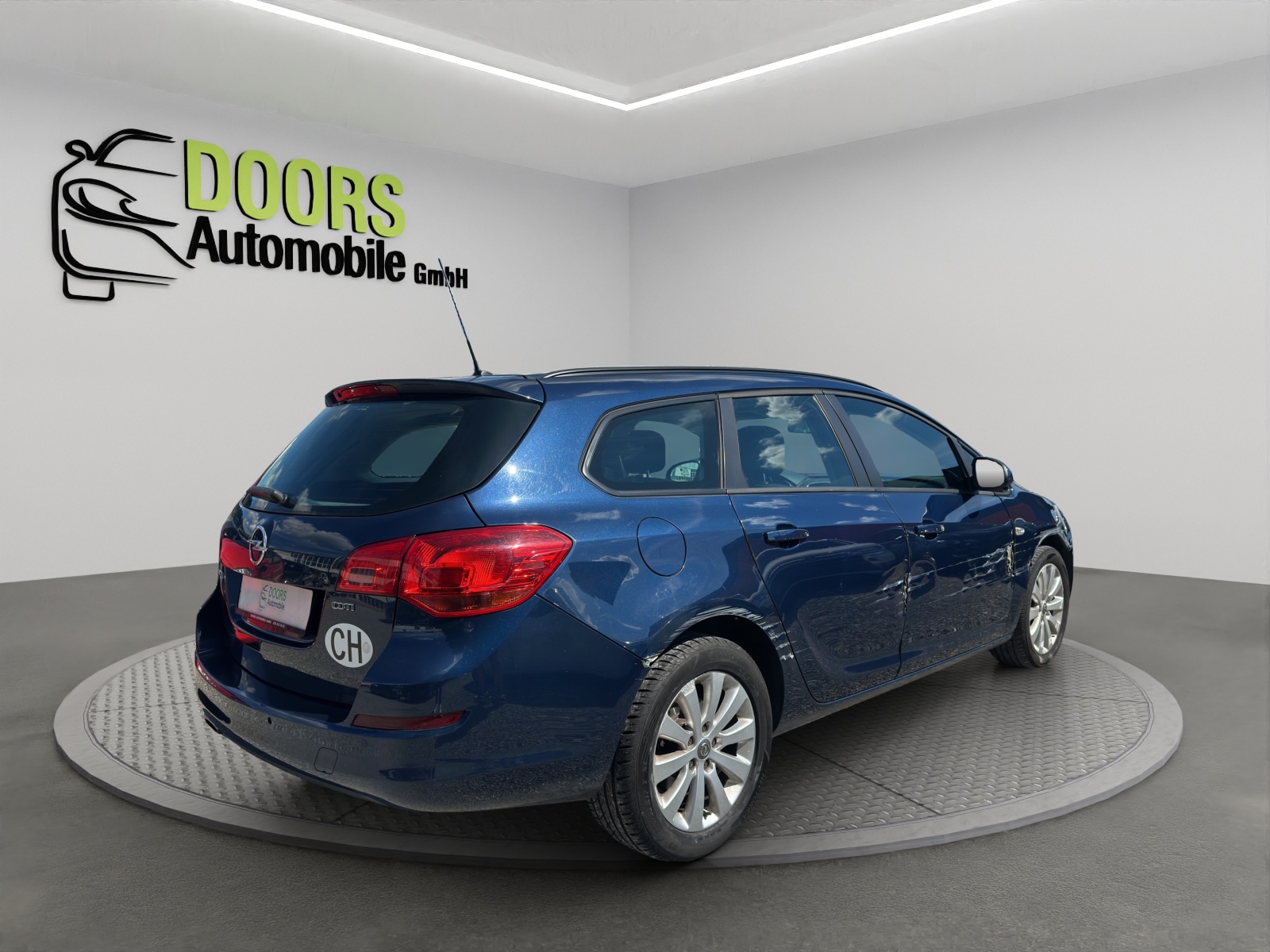 OPEL Astra SportsTourer 2.0 CDTi Sport-showroom-element-3
