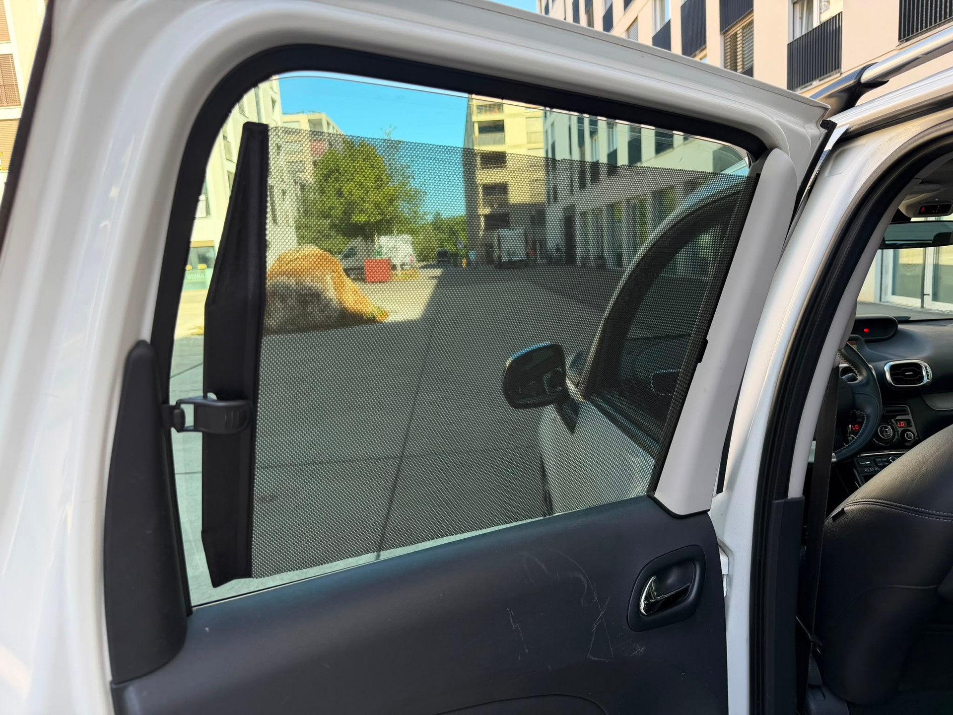 CITROEN C3 Picasso 1.6 HDi Exclusive-image-15