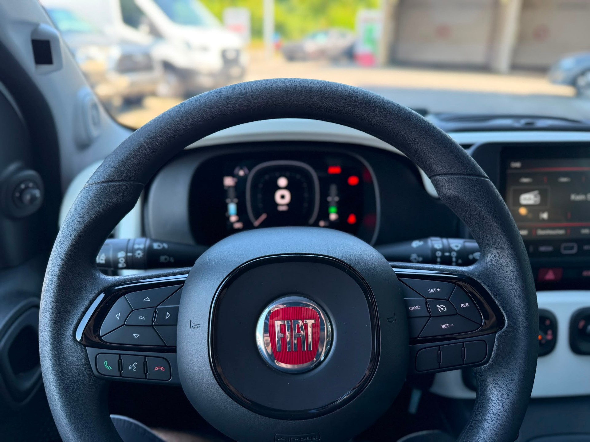 FIAT Pandina 1.0 MHEV Cross-image-6