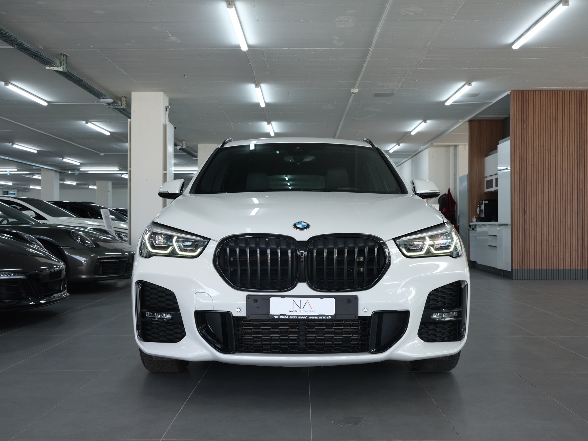 BMW X1 xDrive 20d M Sport Fleet Edition Steptronic *Panorama* *Rückfahrkamera* *Carplay*-image-9