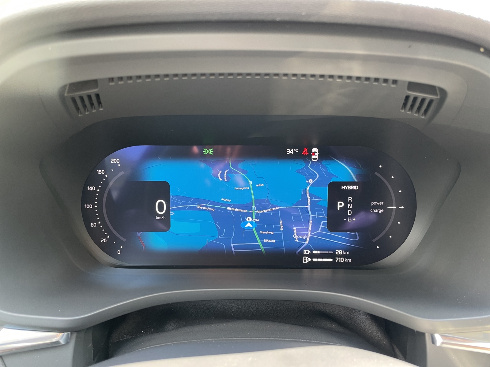 VOLVO XC60 2.0 T6 TE Plus Dark eAWD-image-15