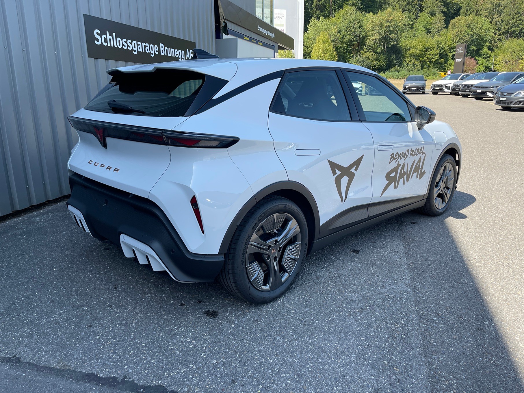 CUPRA Raval 52 kWh Dynamic Launch Edition-image-2