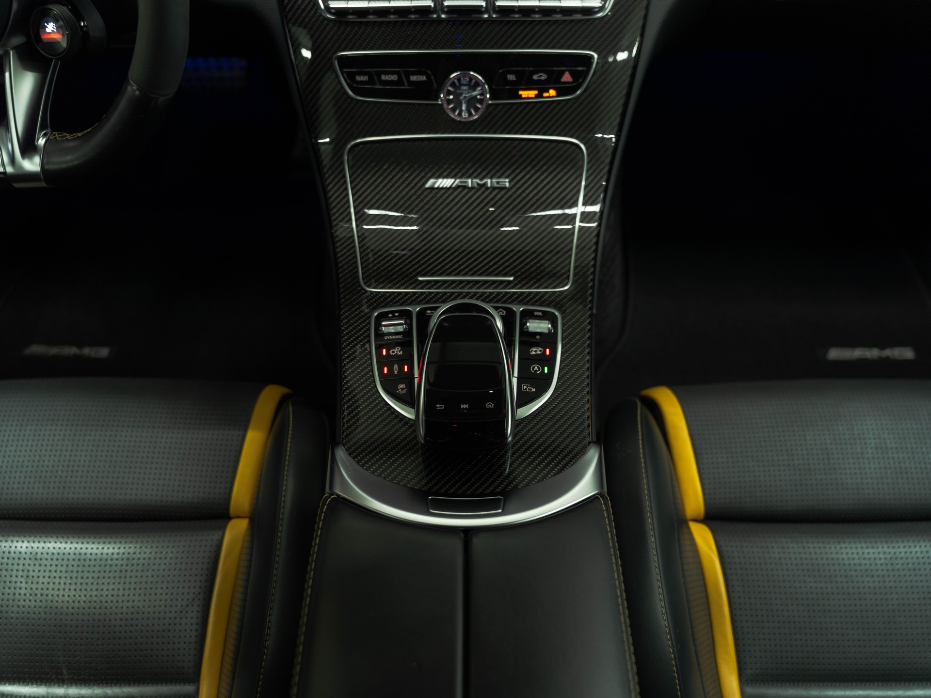 MERCEDES-BENZ C 63 S AMG 9G-tronic-image-24