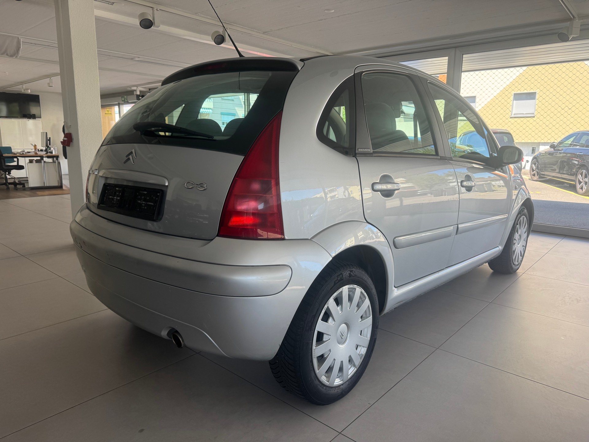 CITROEN C3 1.4i Exclusive-image-5