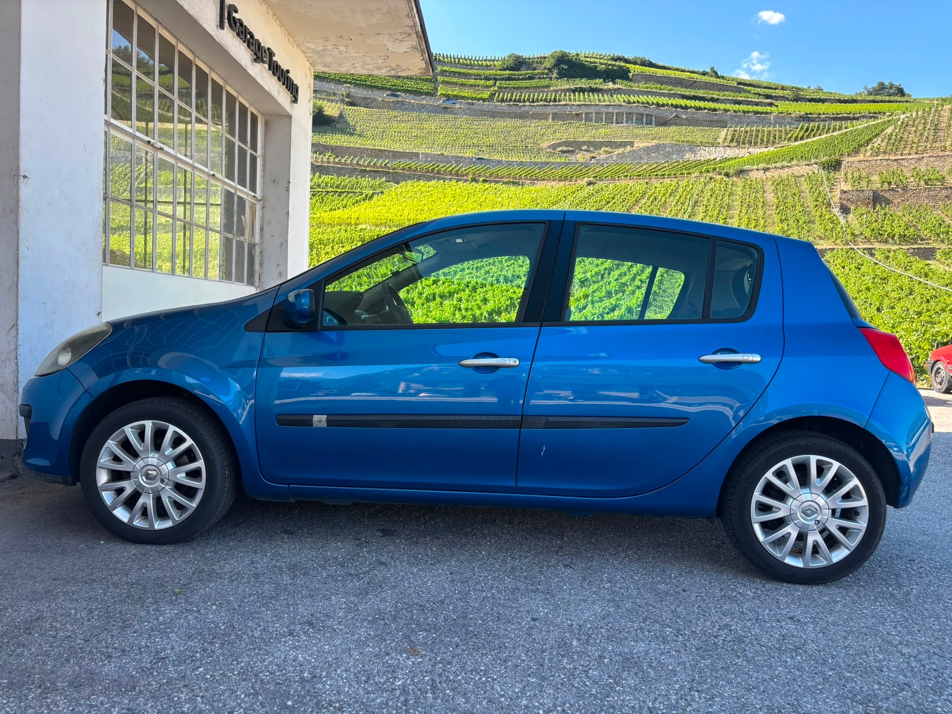 RENAULT Clio 1.6 16V Dynamique-image-9
