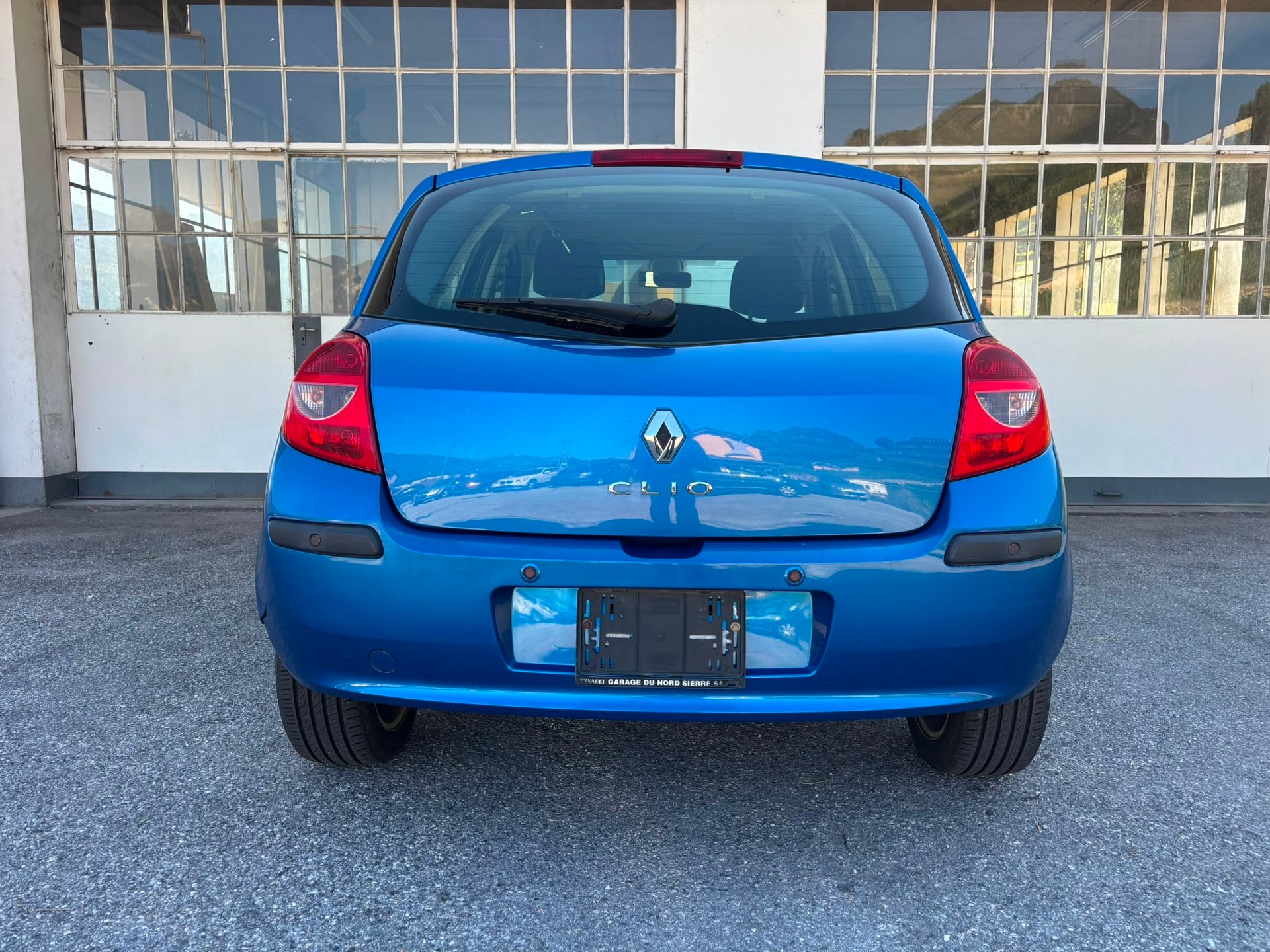 RENAULT Clio 1.6 16V Dynamique-image-3