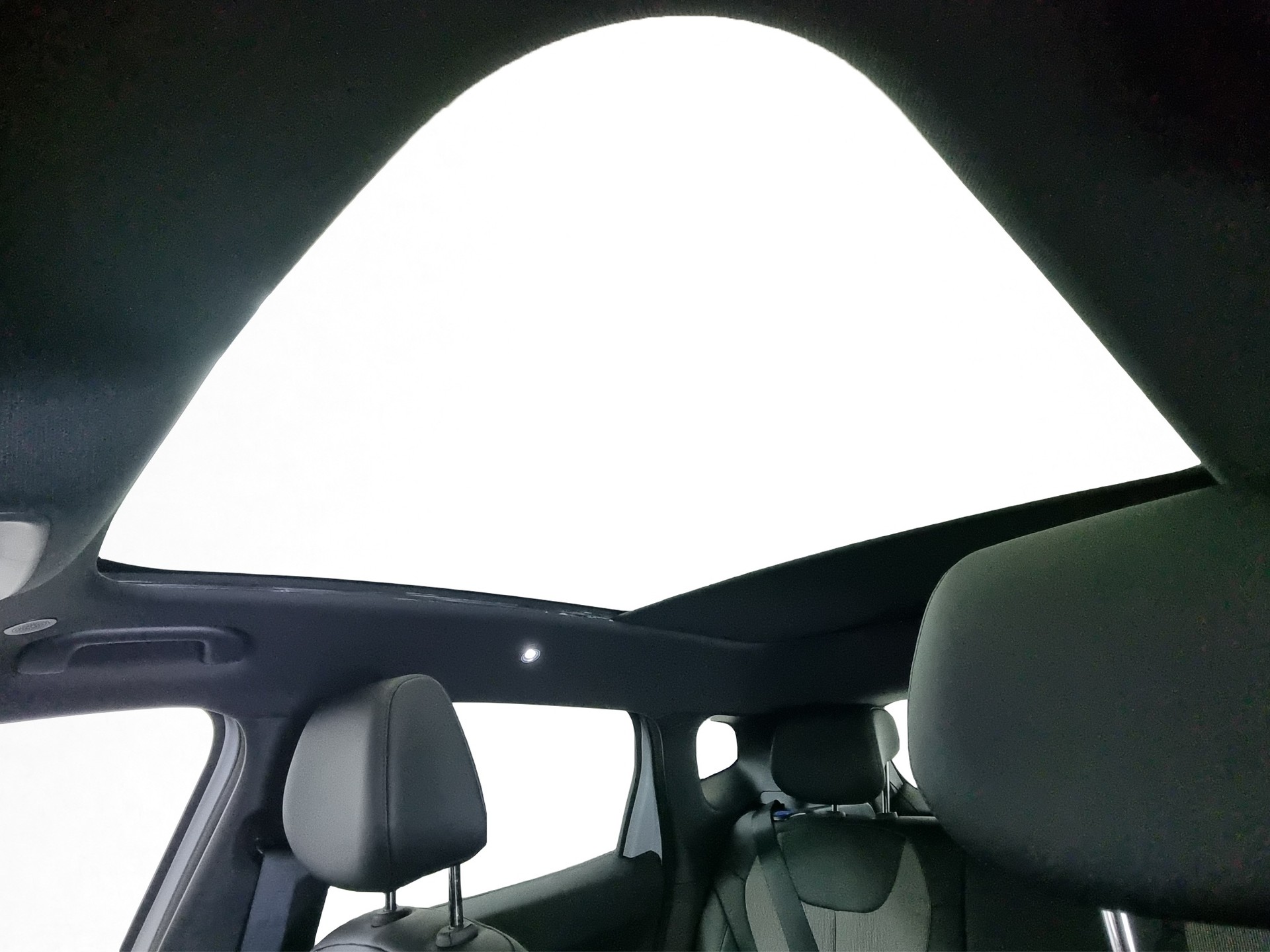 BYD Dolphin G DM-i Comfort-image-12