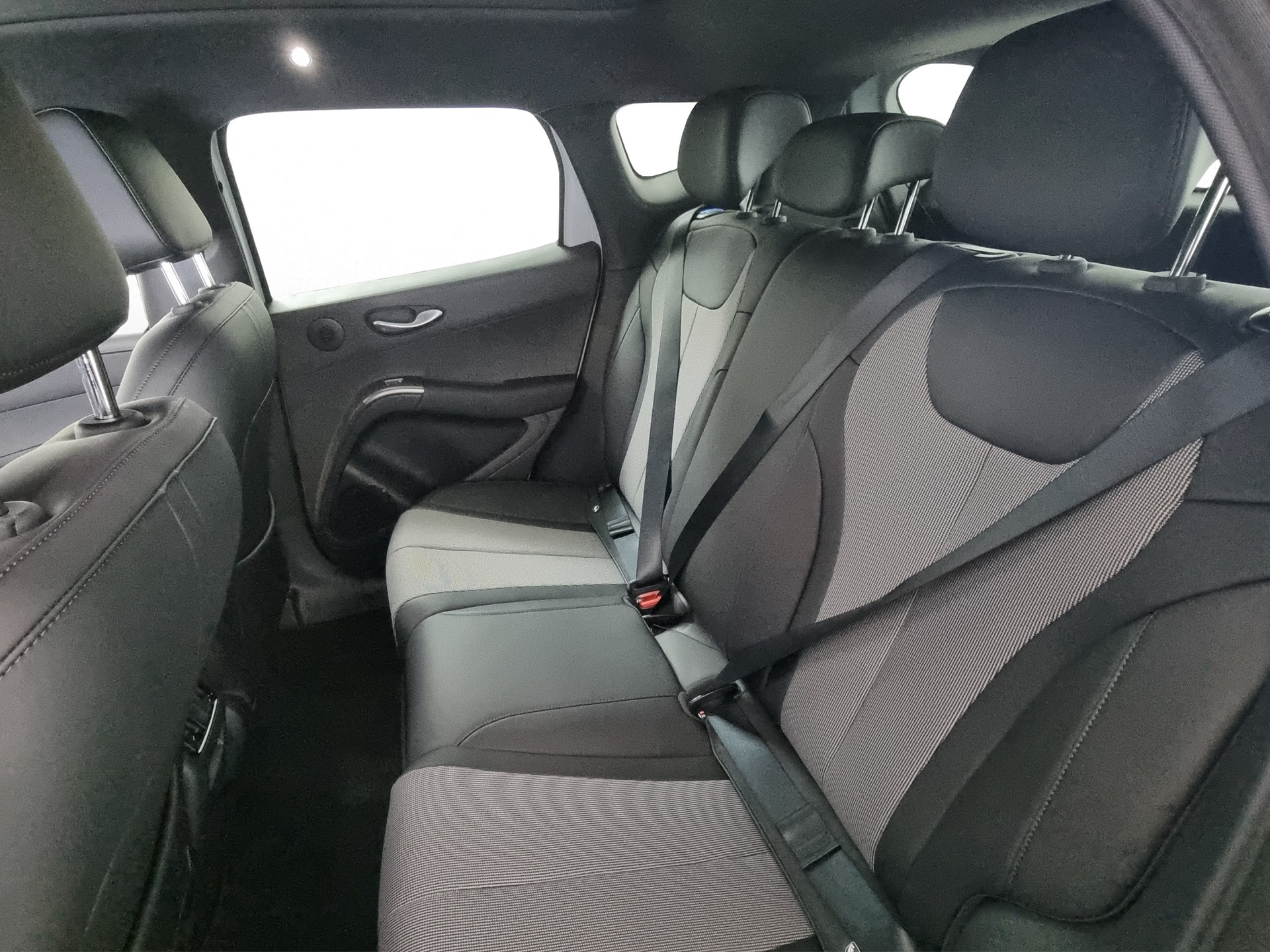 BYD Dolphin G DM-i Comfort-image-6