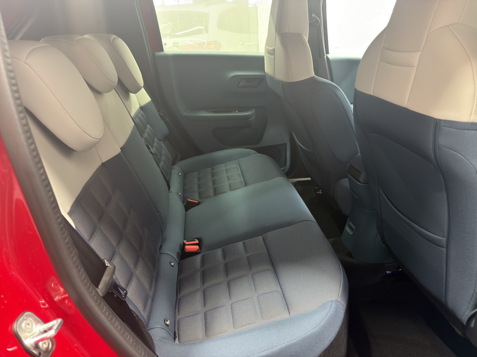 FIAT Grande Panda 1.2 Hybrid La Prima-image-9