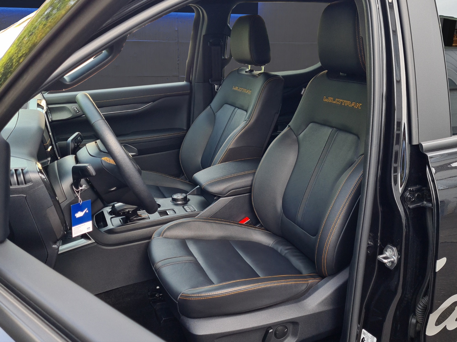FORD Ranger Doppel-Kabine Pick-up 2.3i EcoBoost 4x4 Wildtrak PHEV PLUG-IN-HYBRID 281 PS AUTOMAT-image-6