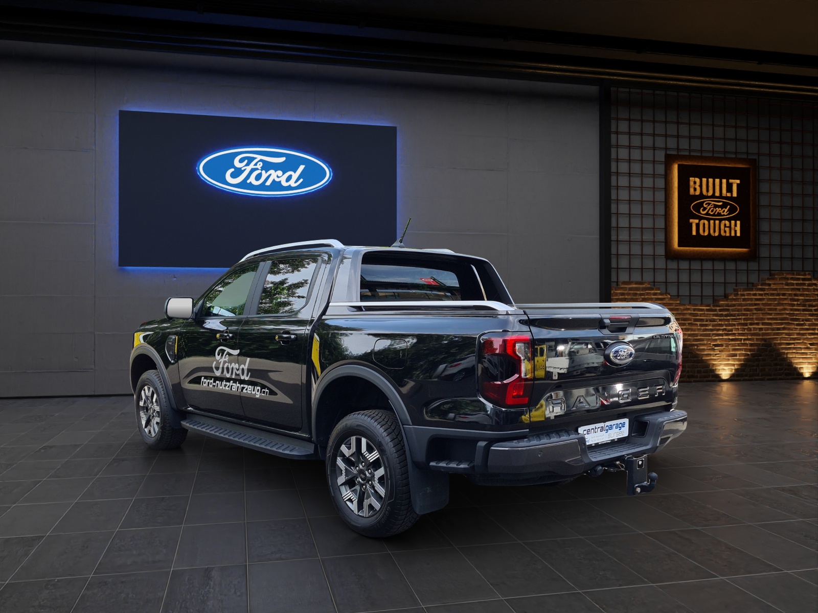 FORD Ranger Doppel-Kabine Pick-up 2.3i EcoBoost 4x4 Wildtrak PHEV PLUG-IN-HYBRID 281 PS AUTOMAT-showroom-element-2