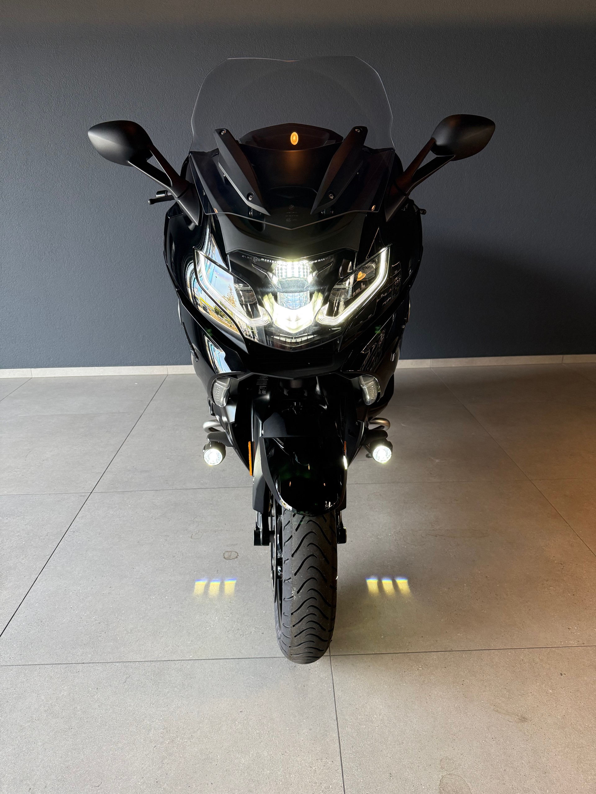 BMW K 1600 GT-image-8