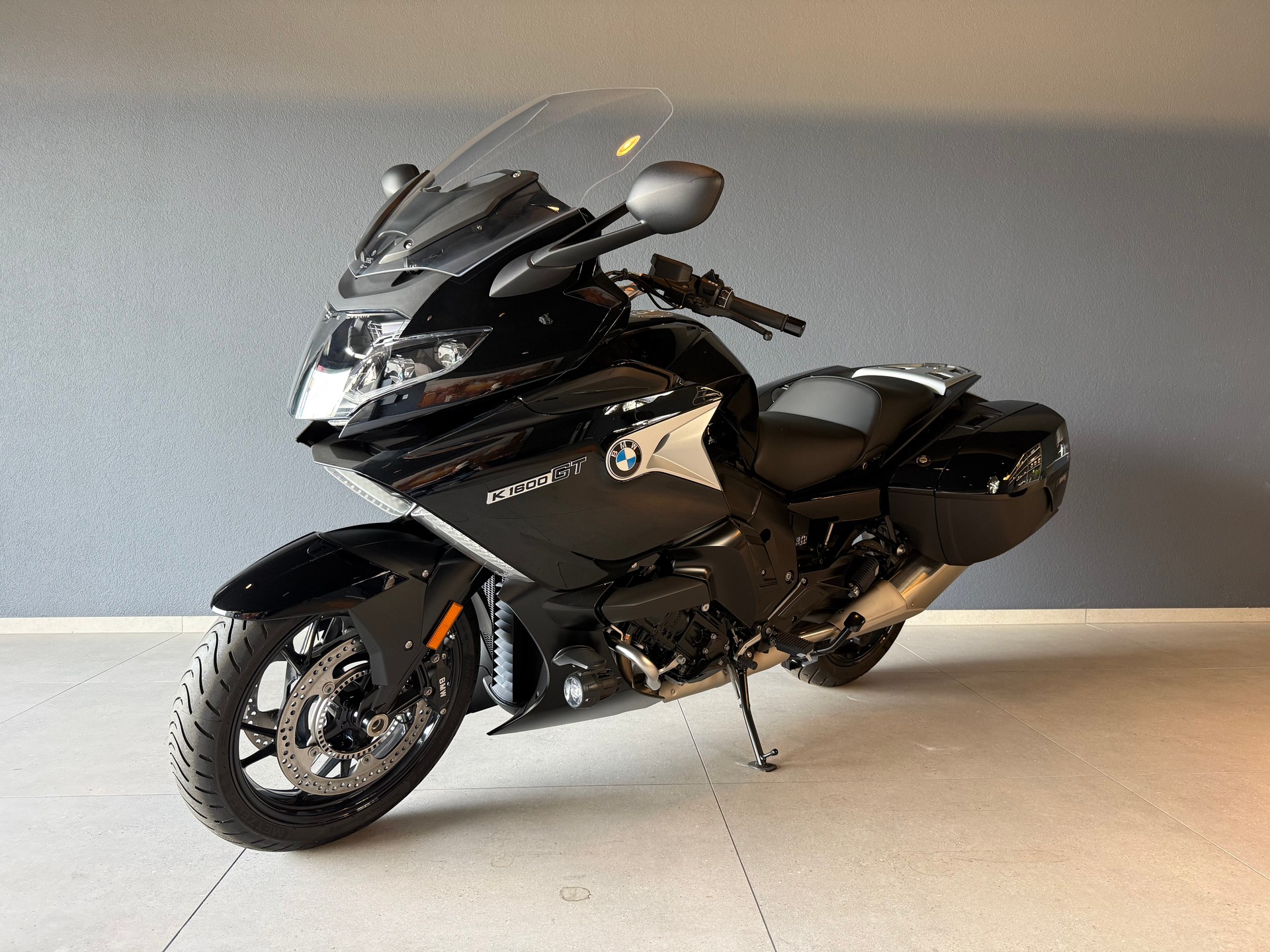BMW K 1600 GT-image-1