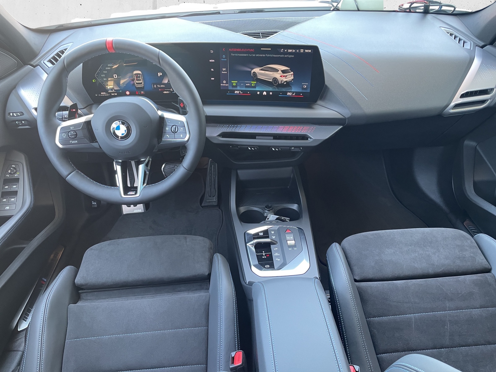 BMW M135 x Drive / 0.0% Leasing-image-14