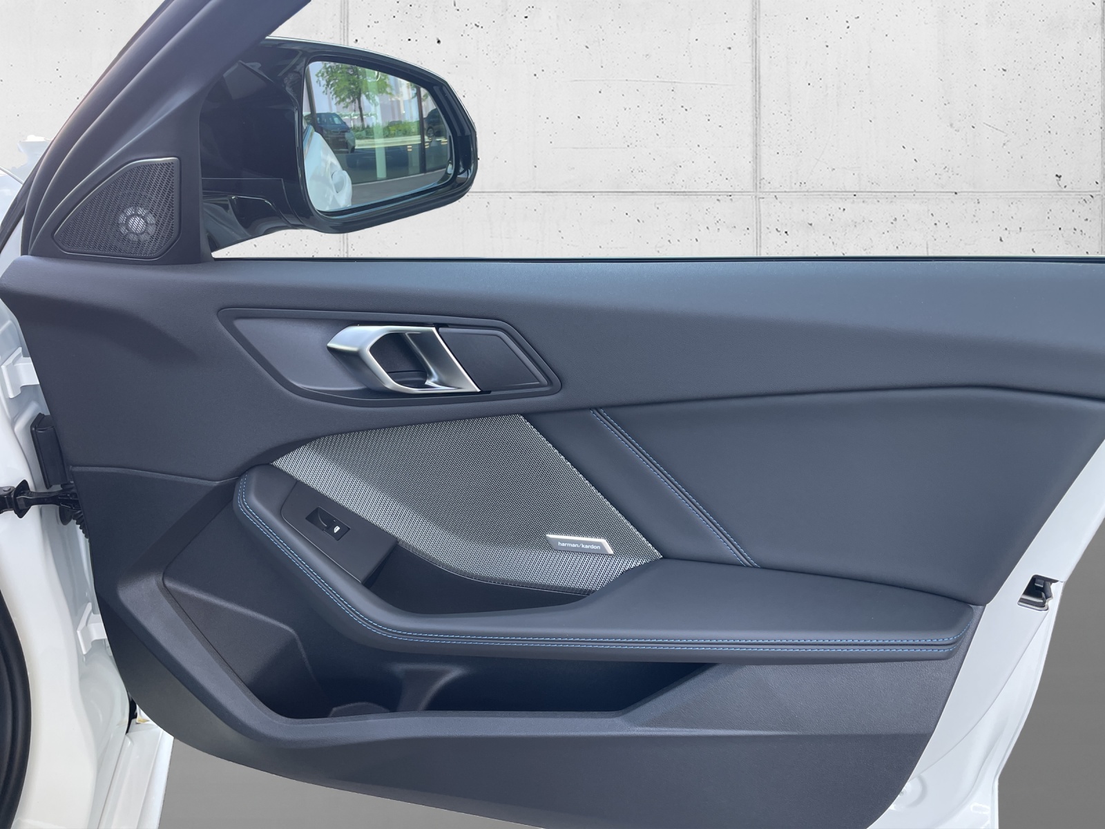 BMW M135 x Drive / 0.0% Leasing-image-18