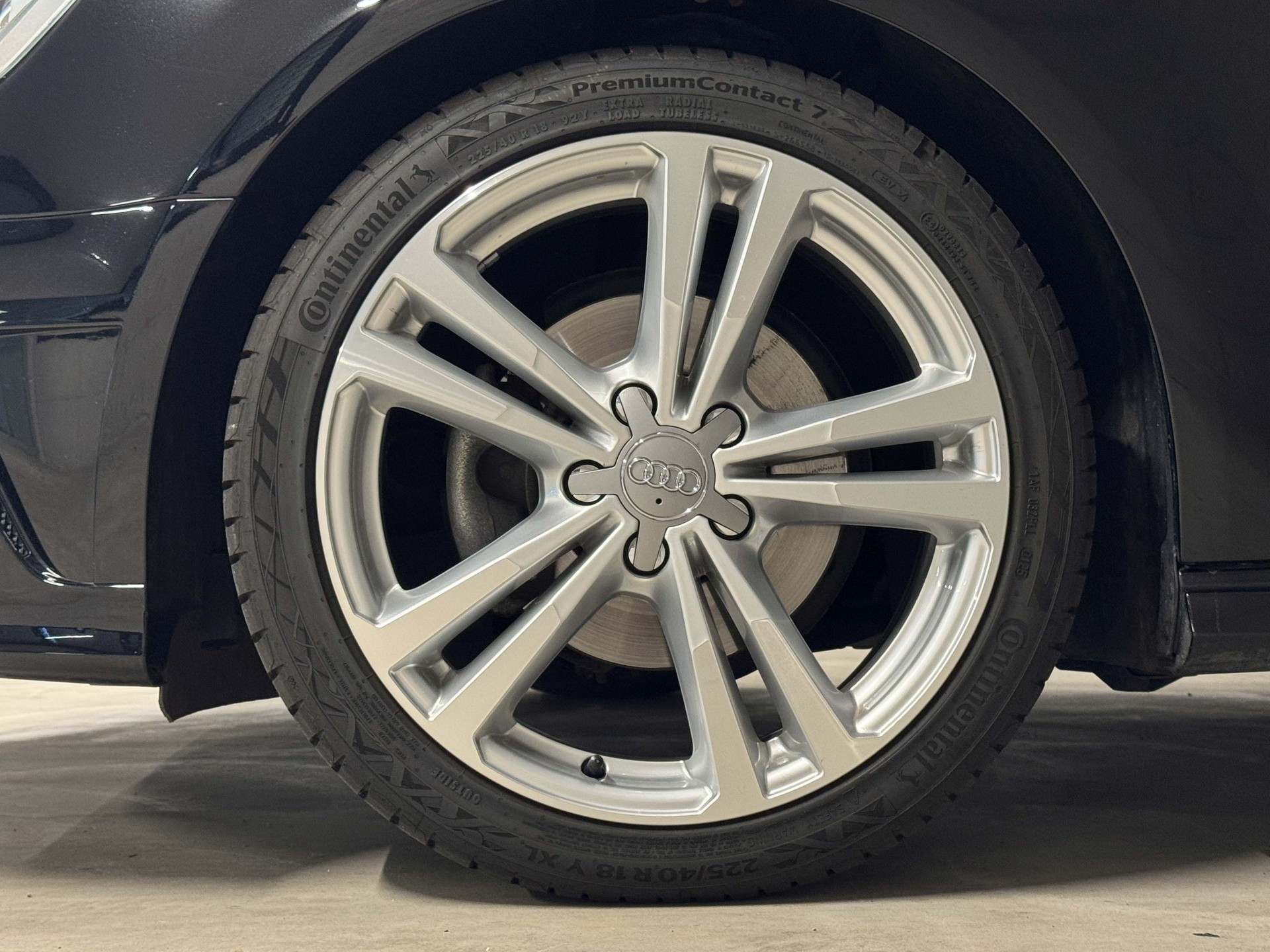 AUDI A3 Sportback 1.4 TFSI Ambition S-tronic-image-16