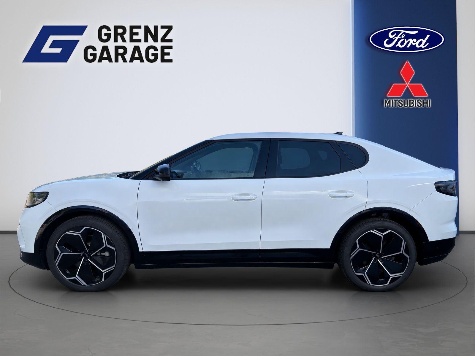 FORD Capri Extended Range Premium AWD-showroom-element-1