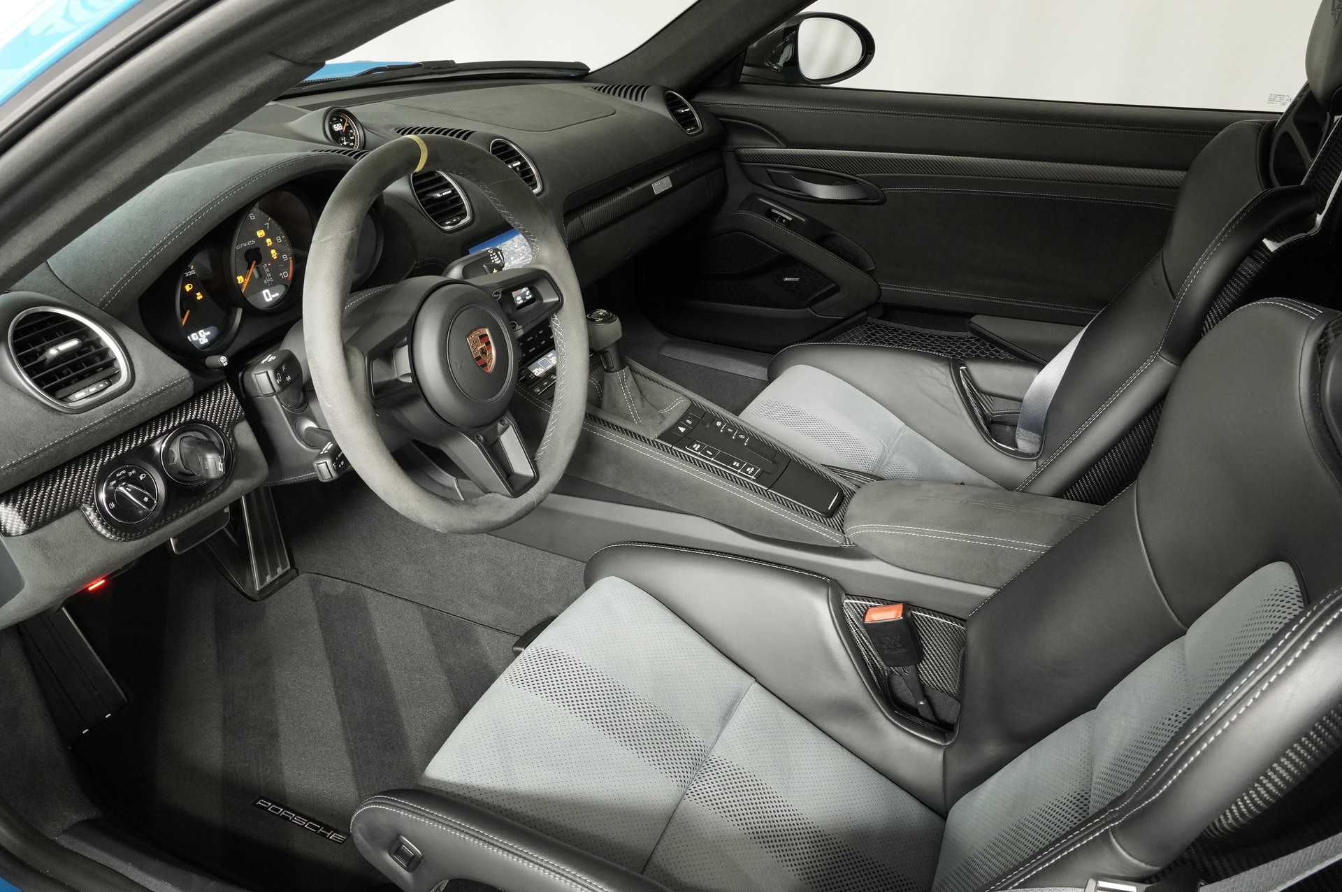 PORSCHE 718 Cayman GT4 RS PDK-image-9
