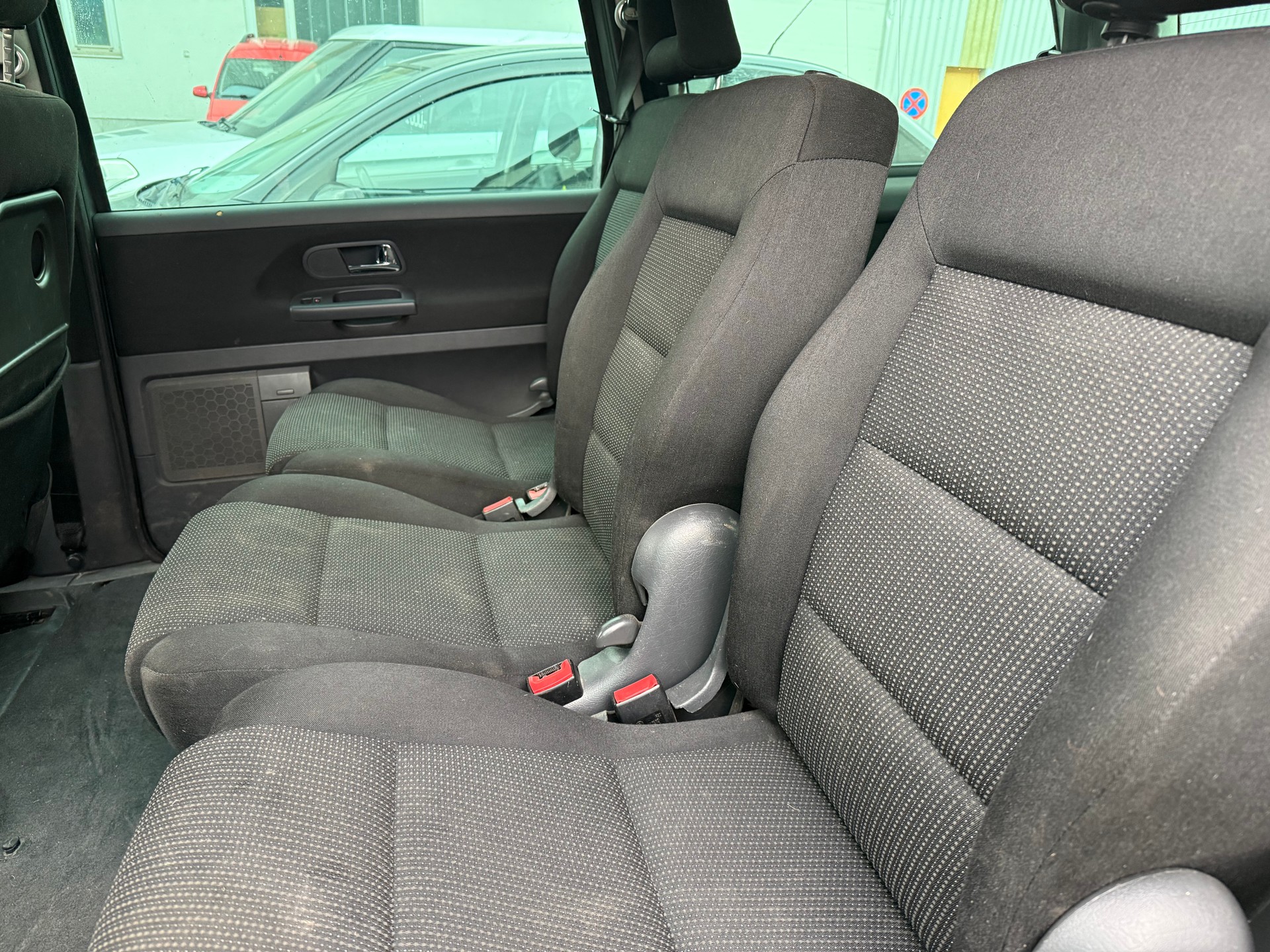 SEAT Alhambra 1.9 TDI Sport 4x4-image-6
