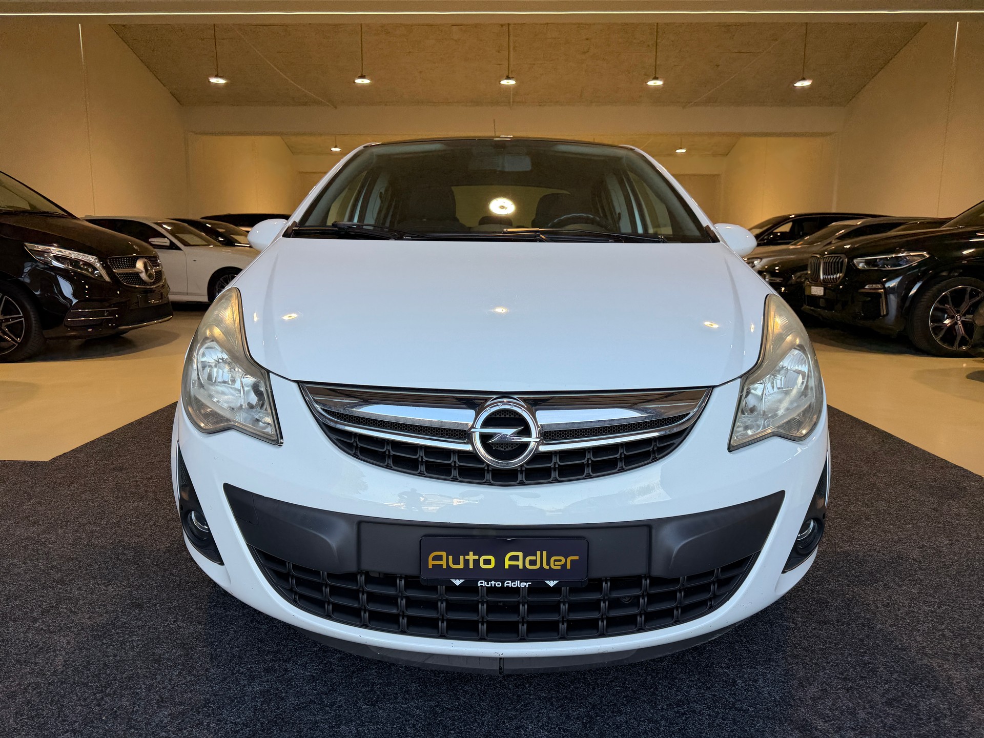 OPEL Corsa 1.4 TP Color Edition