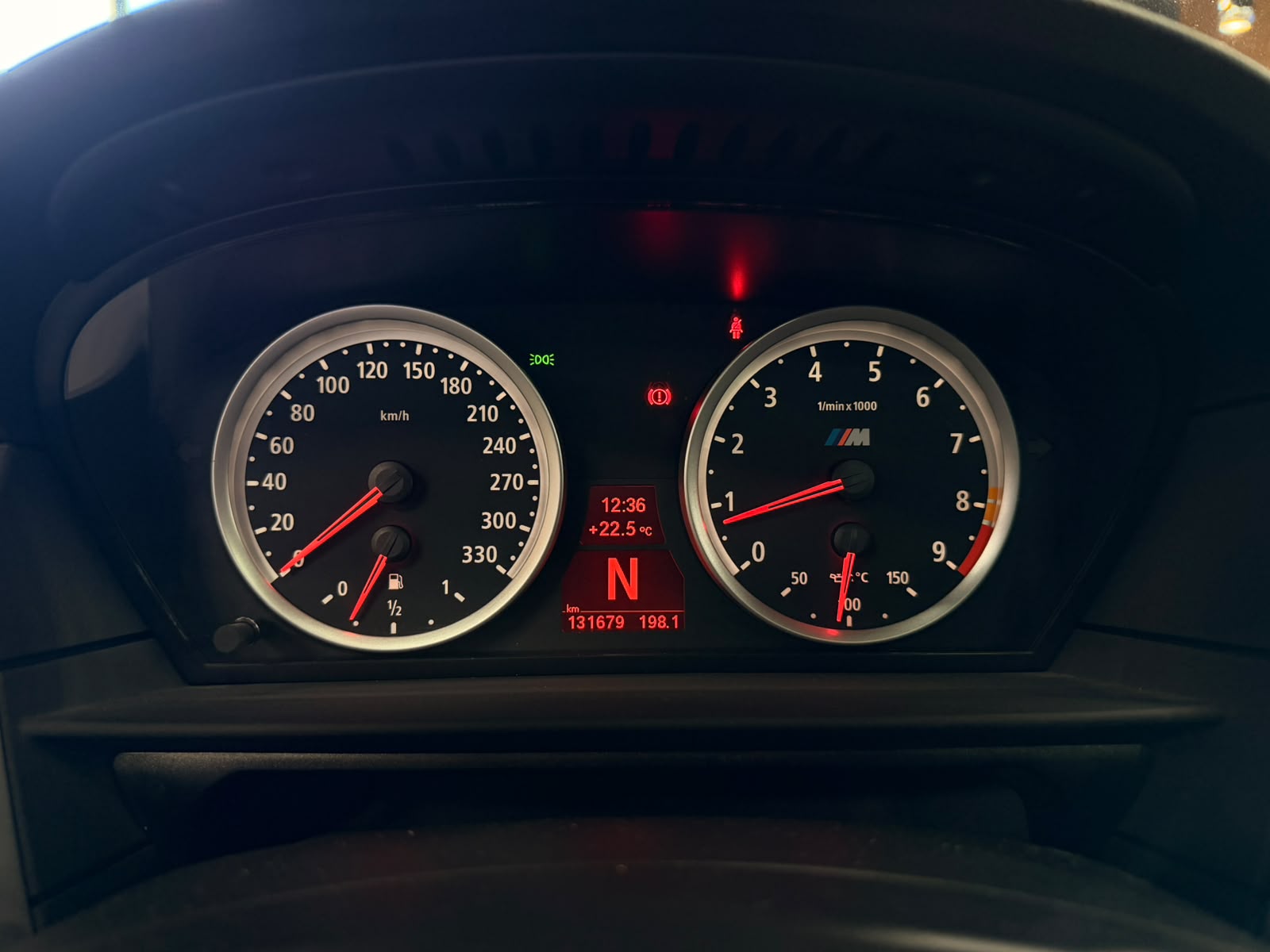 BMW M5 Touring-image-19