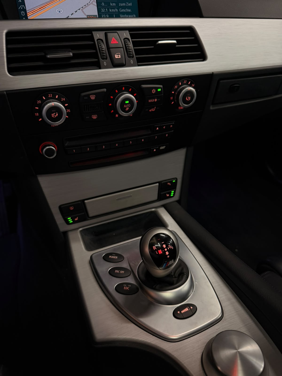 BMW M5 Touring-image-23