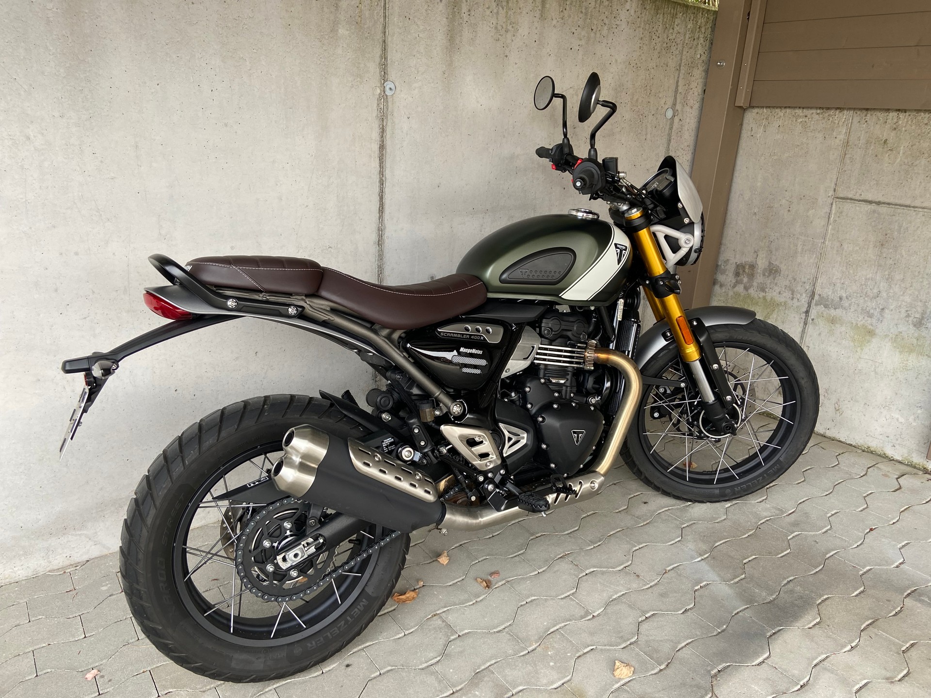 TRIUMPH Scrambler 400 X-image-2