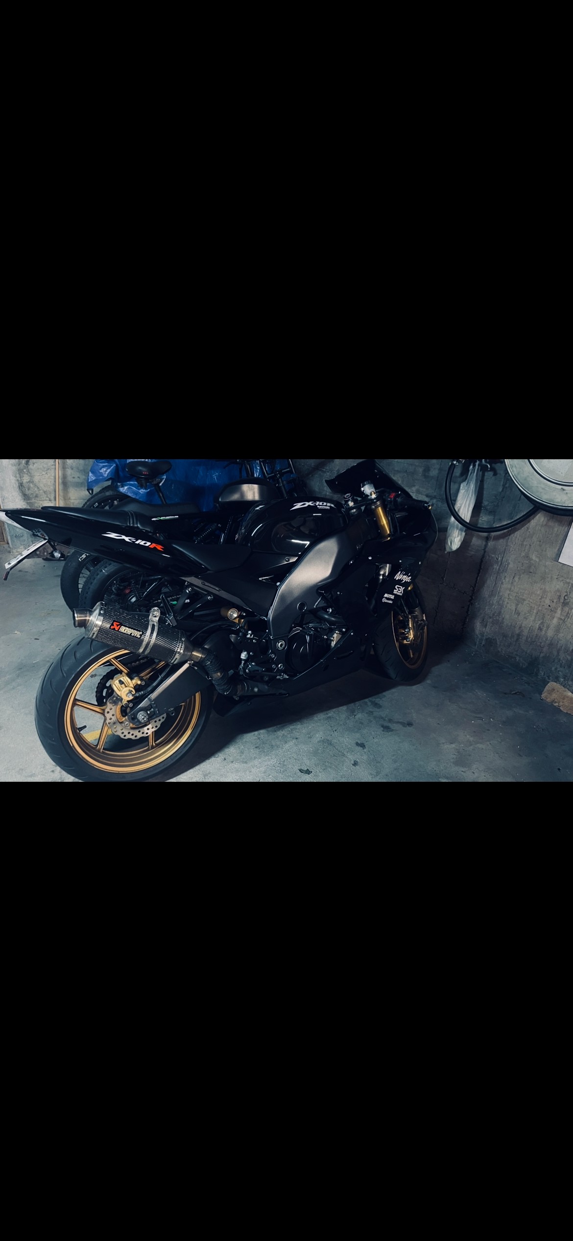 KAWASAKI Ninja ZX-10R-image-1