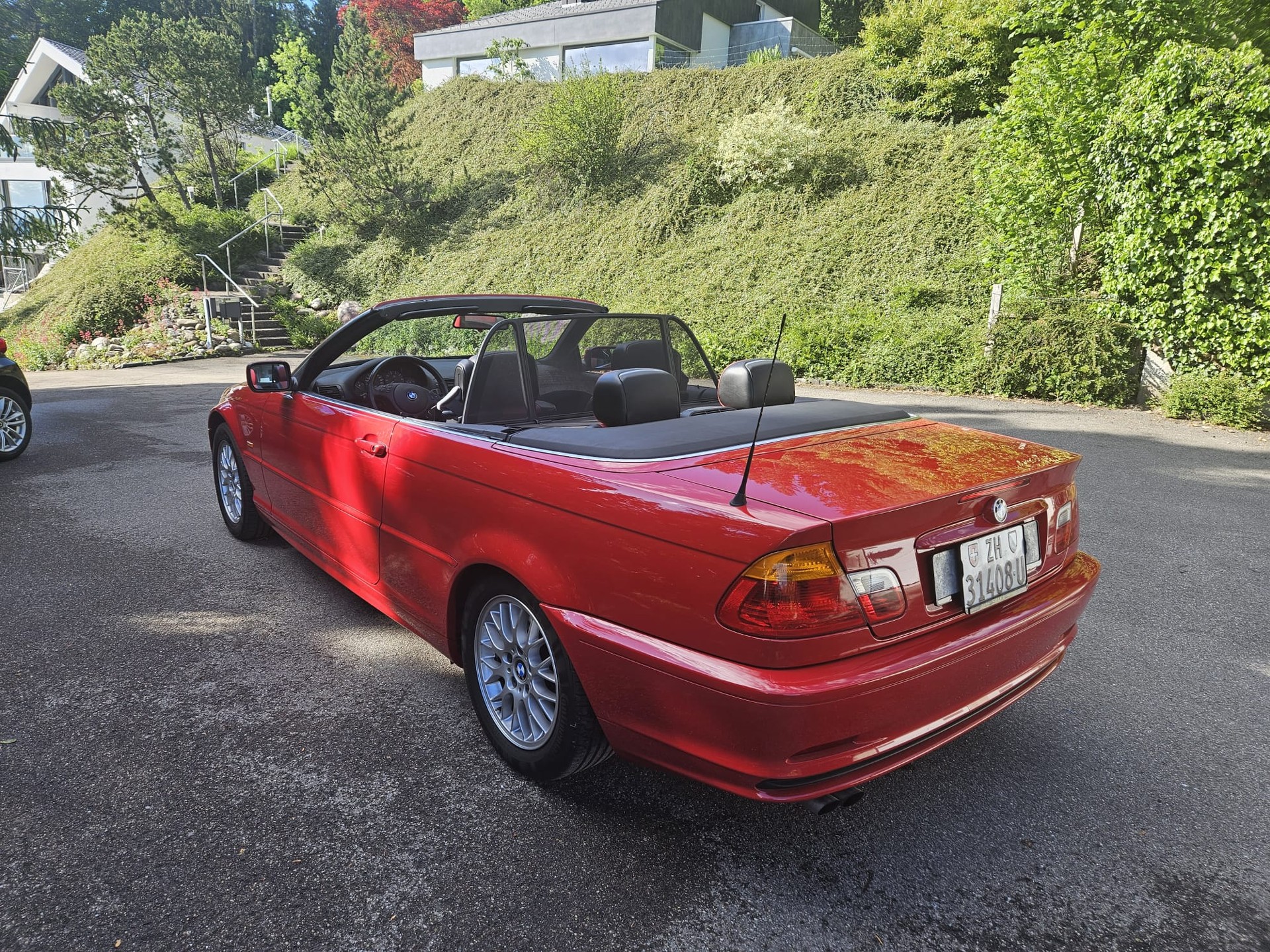 BMW 325Ci Cabriolet-image-7