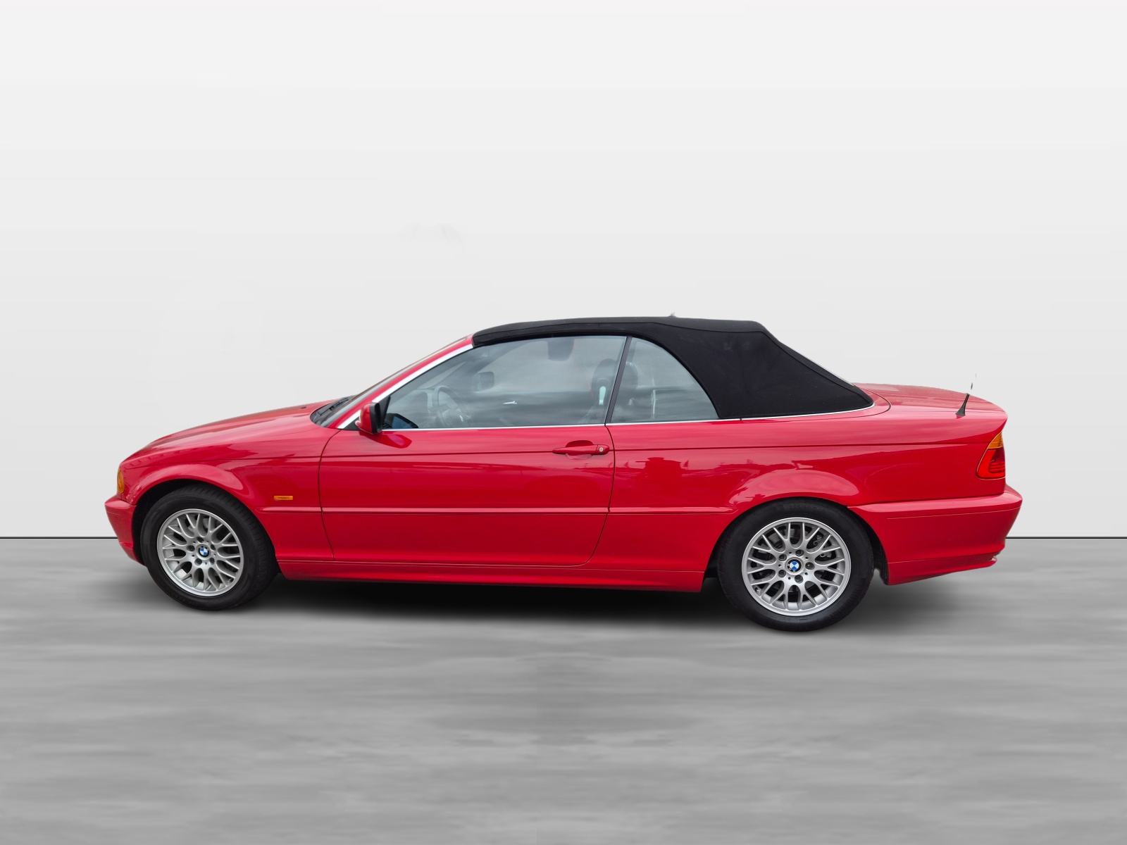 BMW 325Ci Cabriolet-image-14