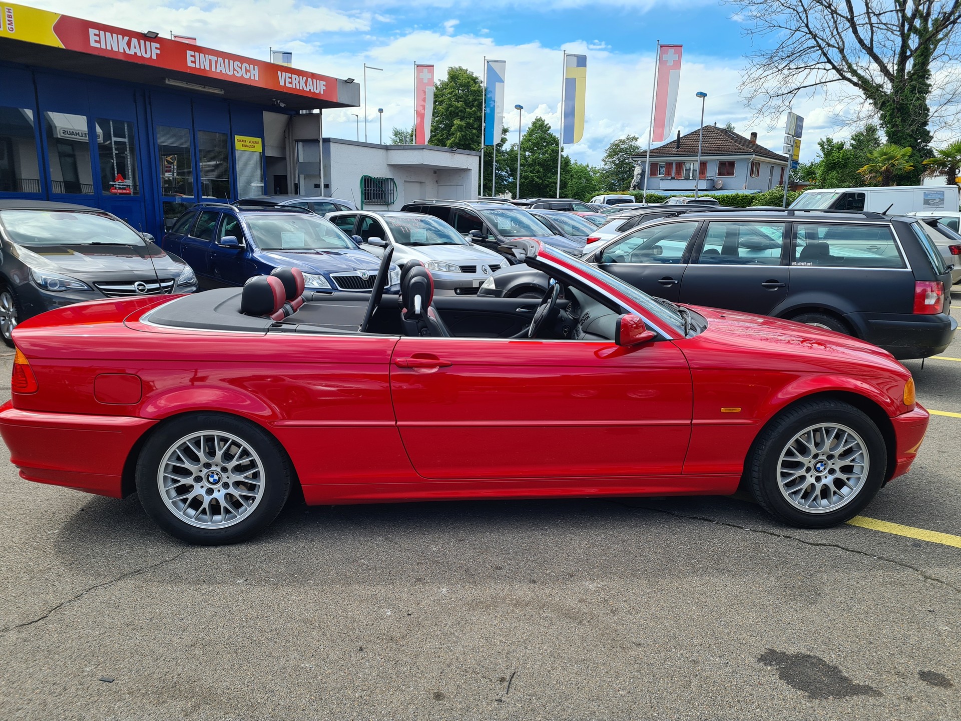 BMW 325Ci Cabriolet-showroom-element-1