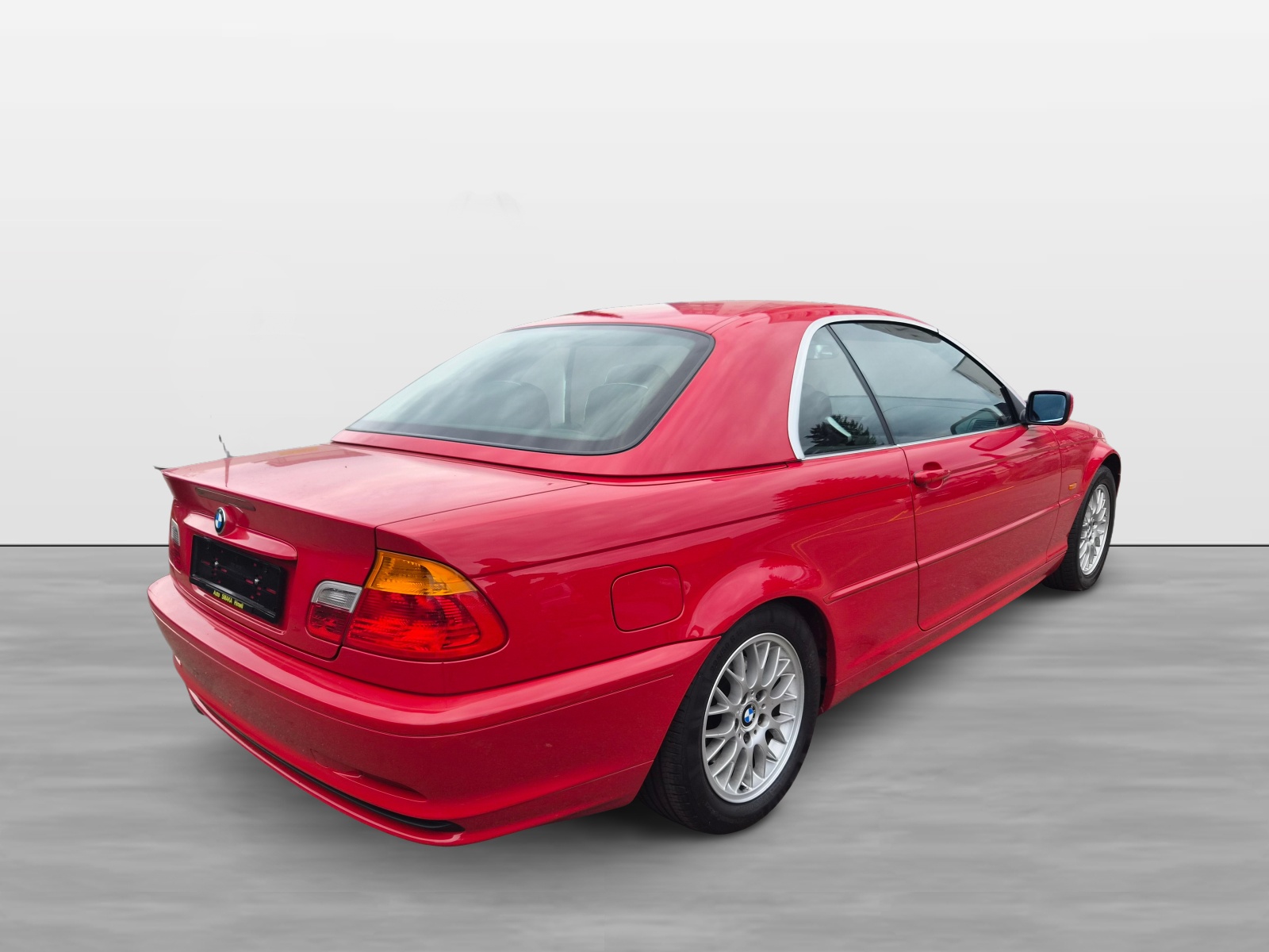 BMW 325Ci Cabriolet-image-19