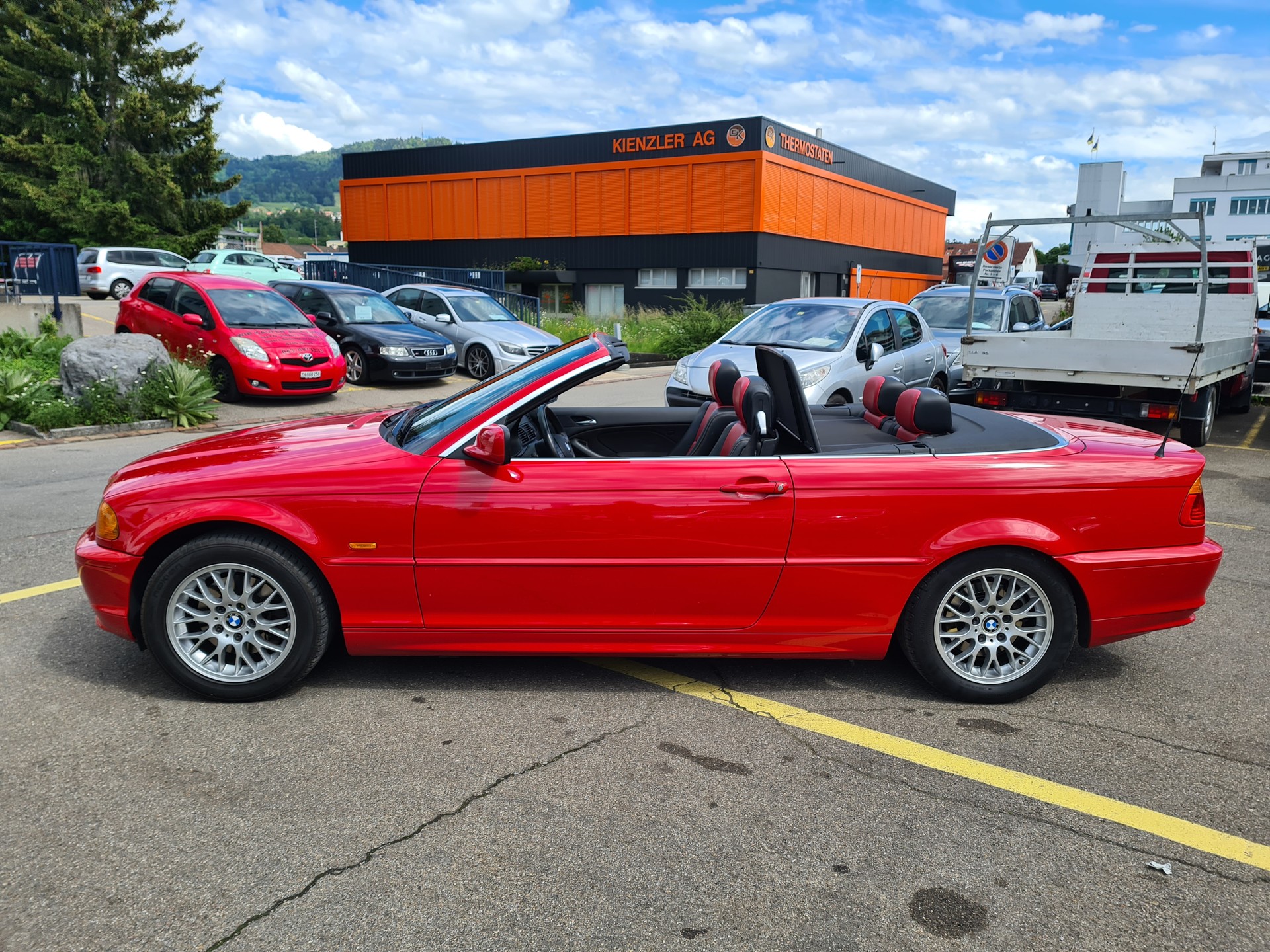 BMW 325Ci Cabriolet-image-5